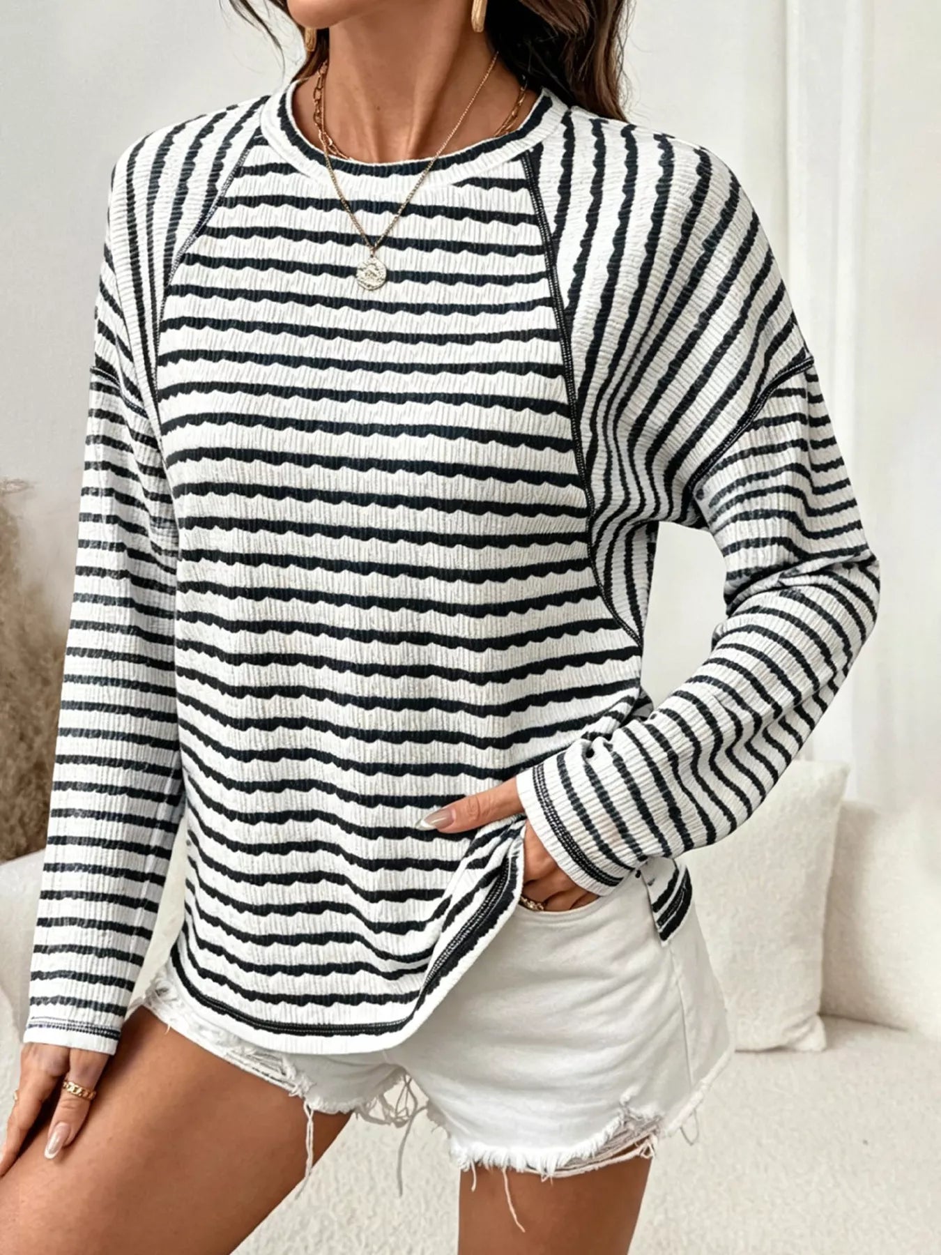 Trendsi Casual Striped Raglan Sleeve Long-Sleeve T-Shirt -