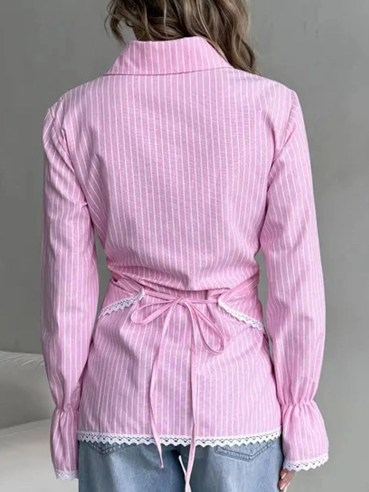 Lace-trim striped shirt, pink back tie