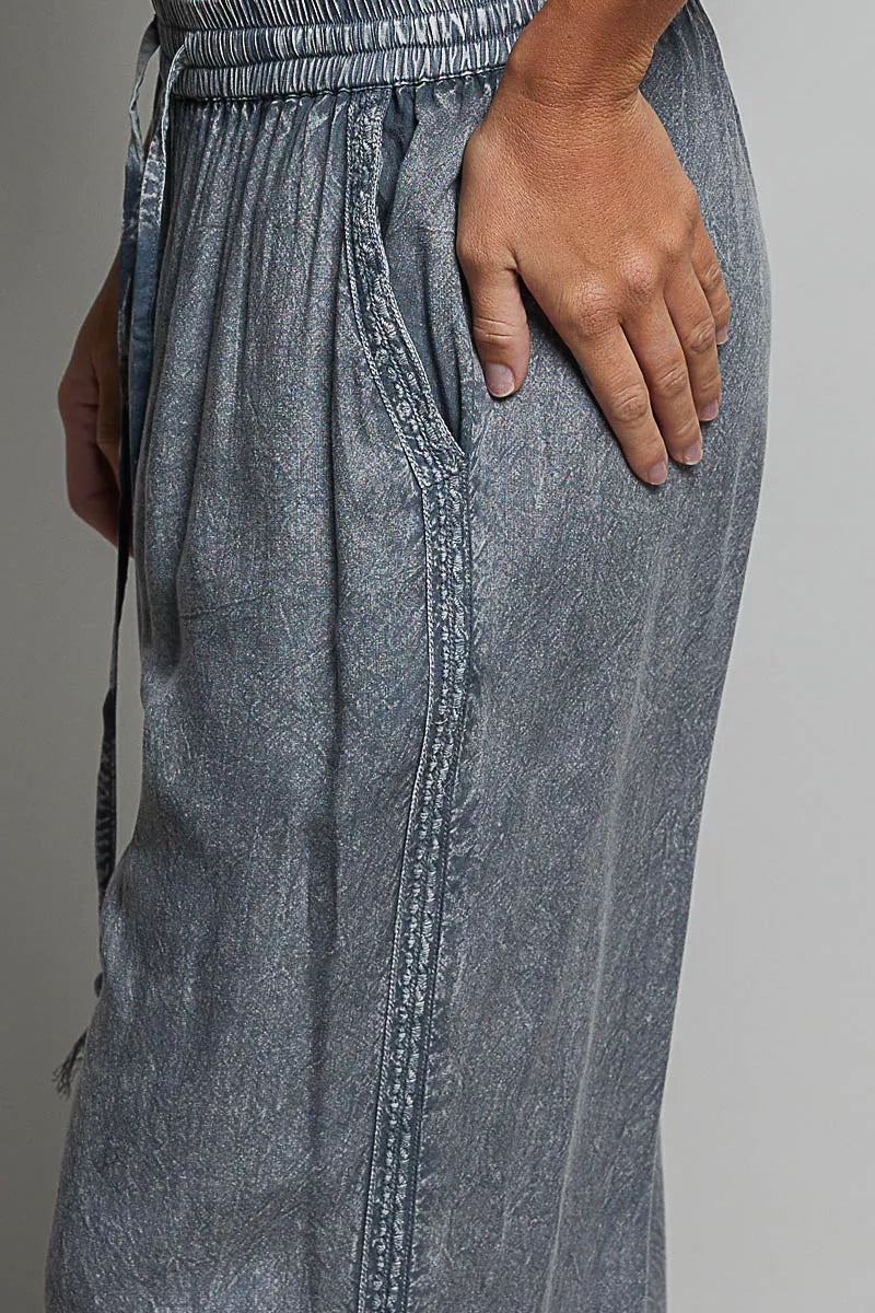 Women's pants – product view 4