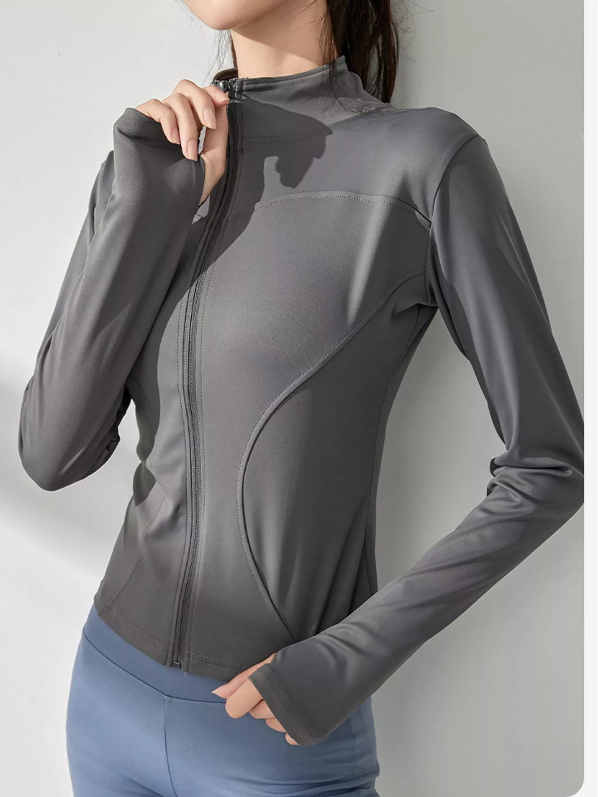 Gray quick-dry zip-up jacket