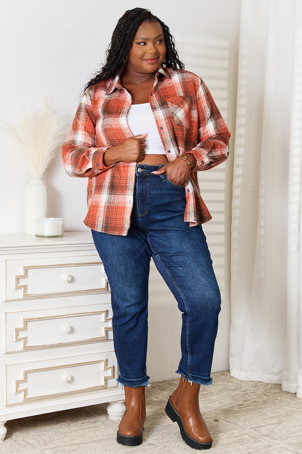 Women's apparel – product view 8