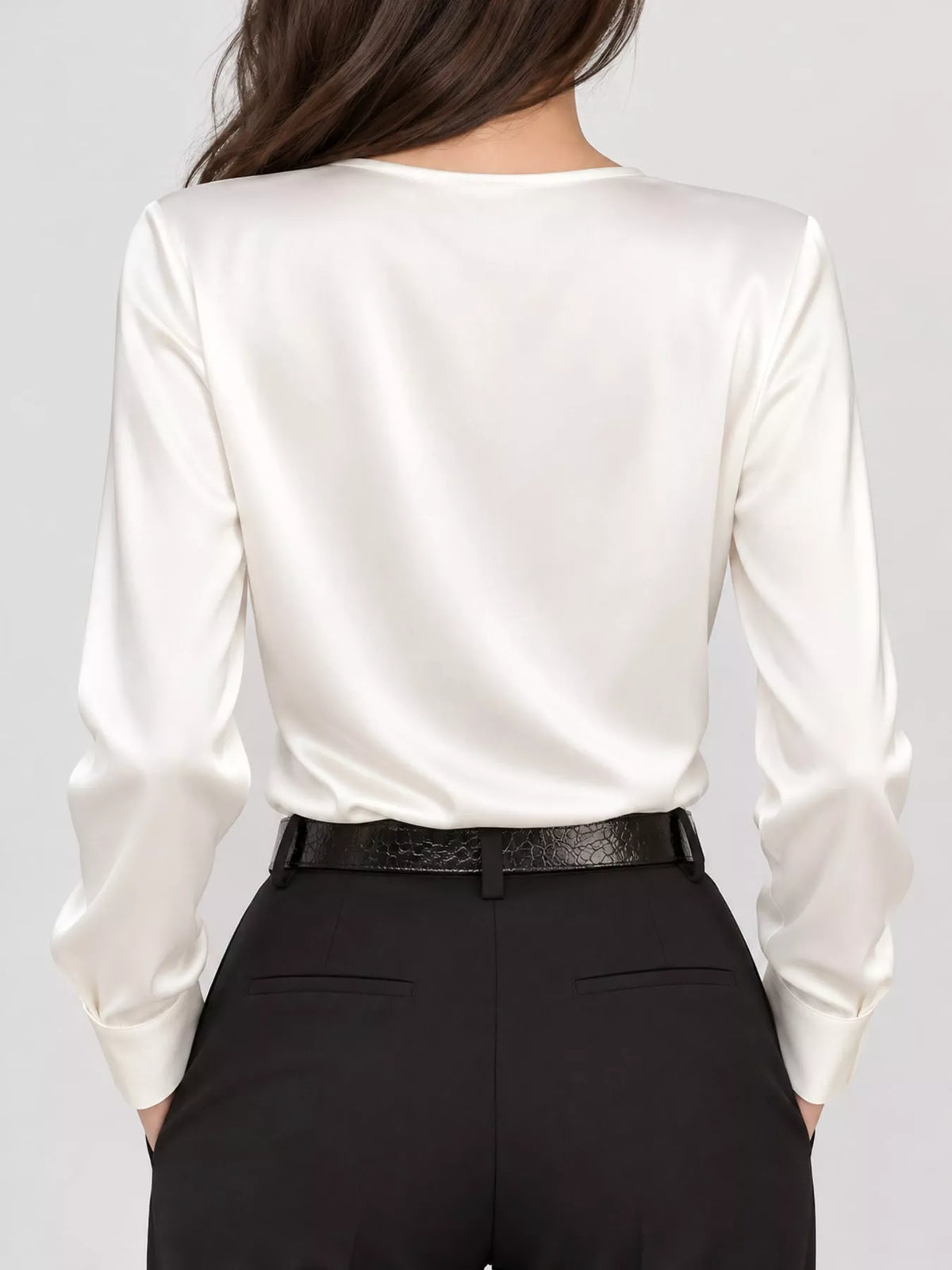 Surplice blouse, ivory back