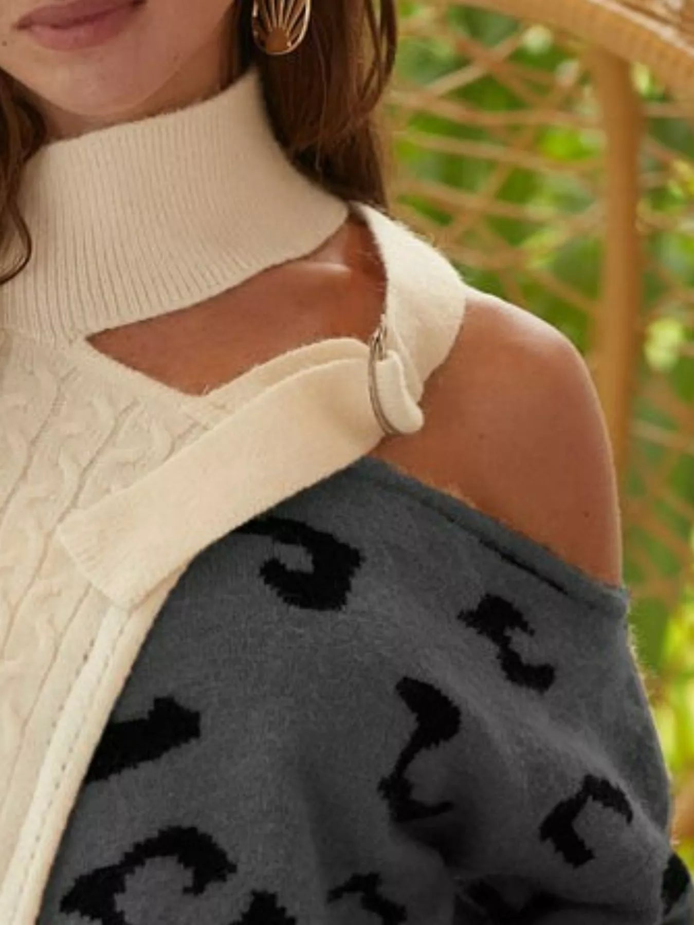 Women's sweater – product view 2