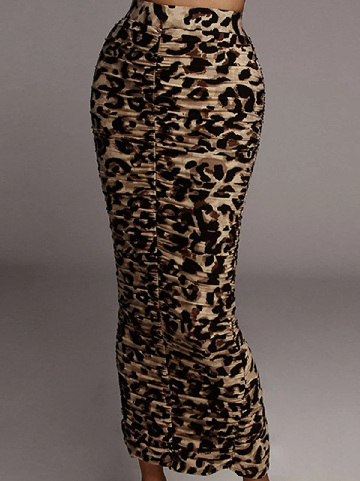 Leopard midi skirt, leopard back