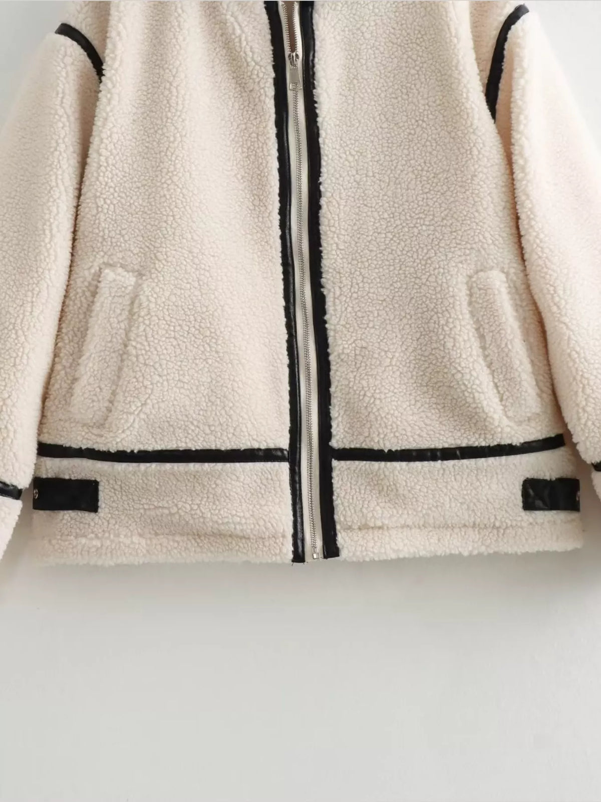 Contrast Trim Zip-Up Sherpa Jacket — garment construction details