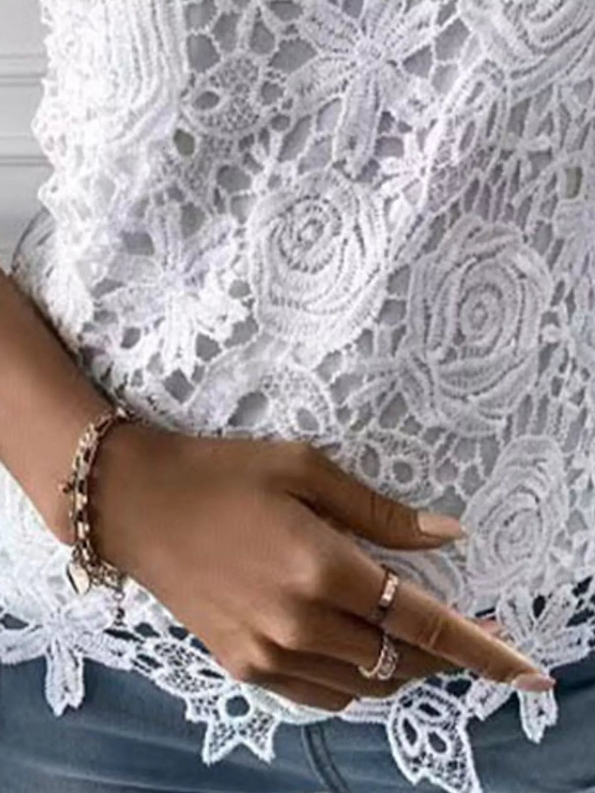 Floral Lace Short Sleeve Blouse, lace hem detail