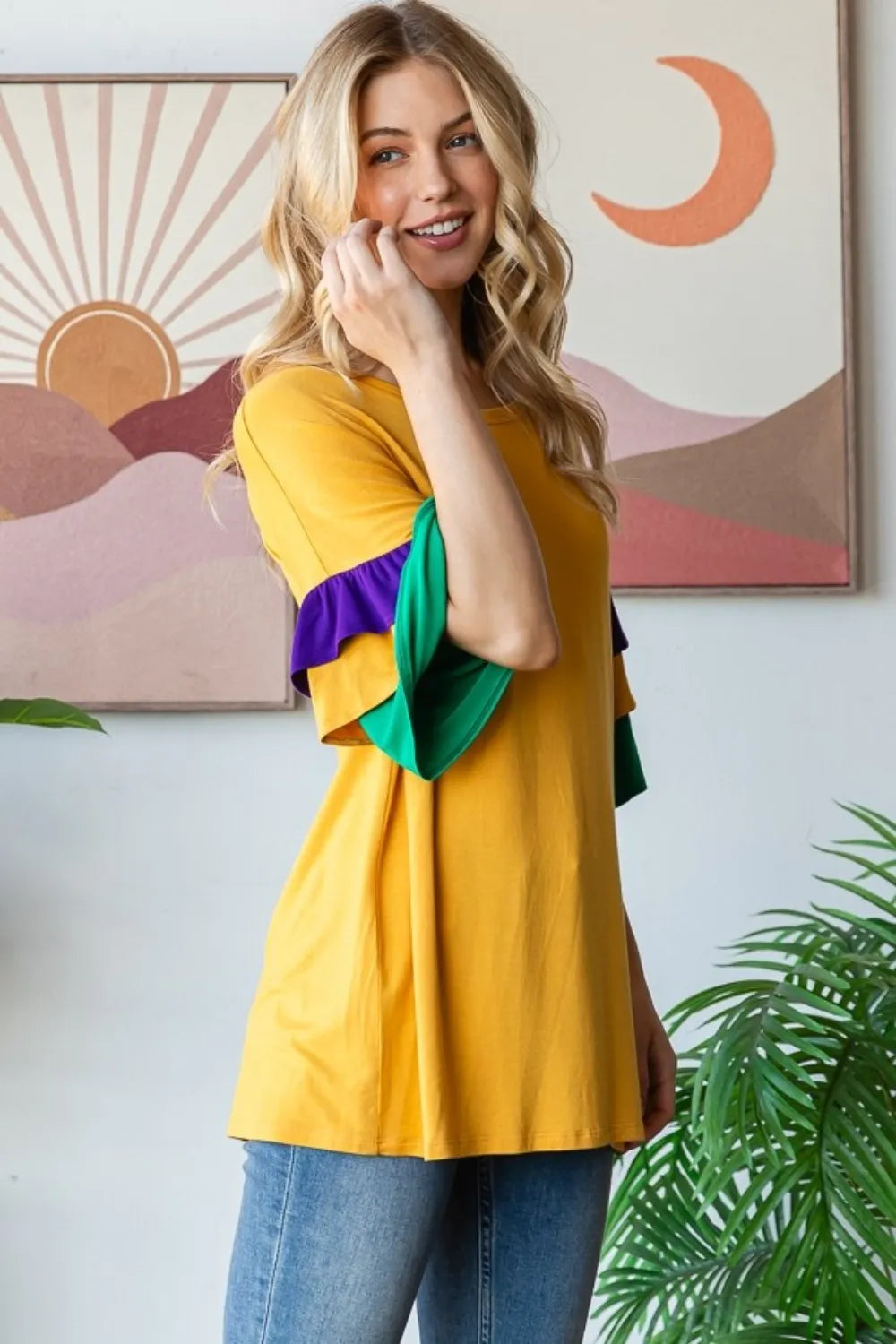 Women's apparel – product view 4