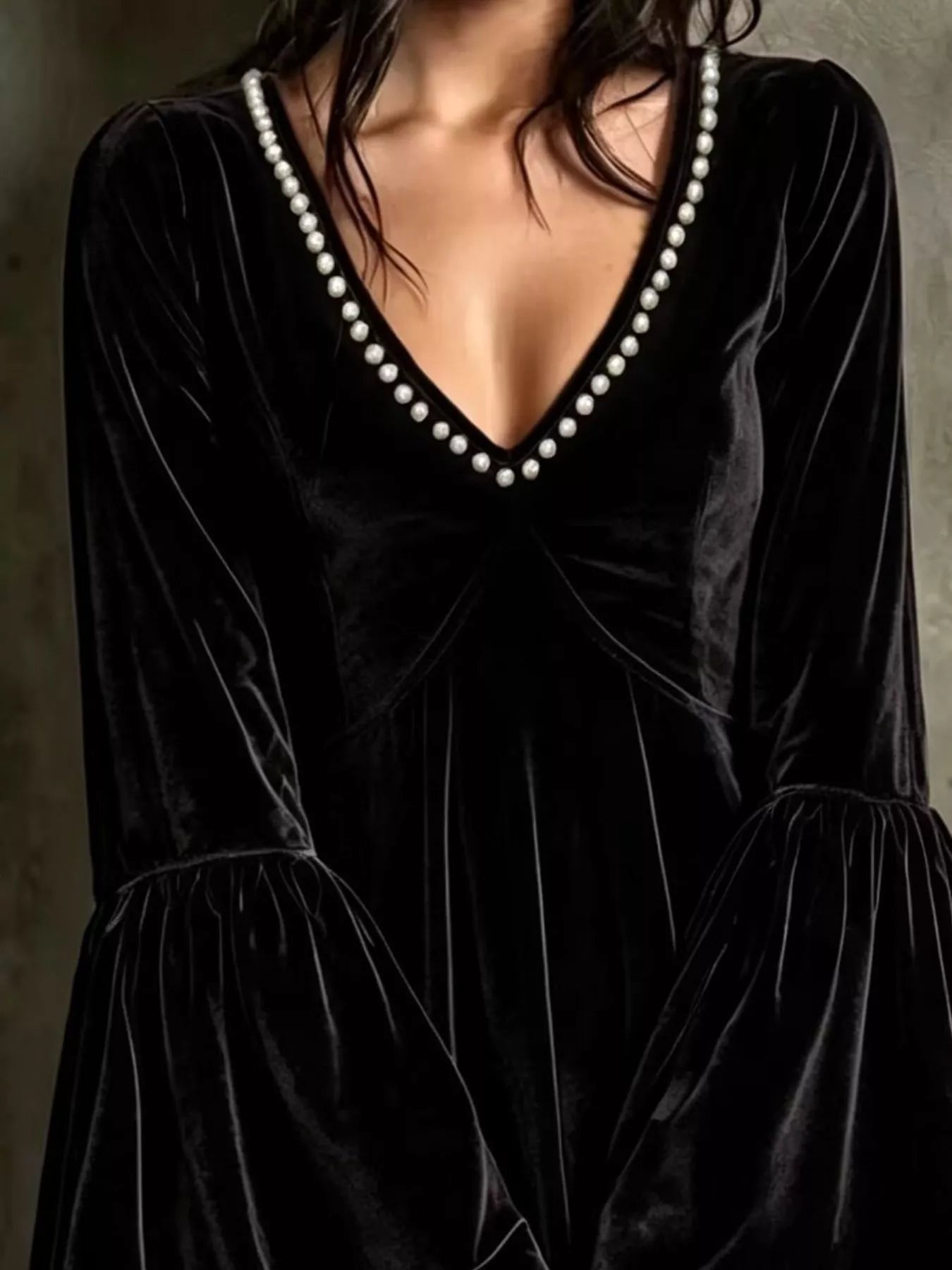Trendsi Velvet Flare Sleeve Mini Dress -