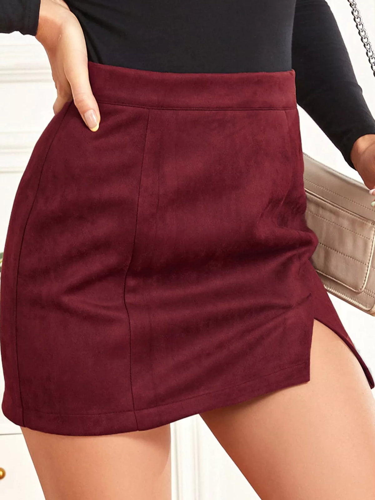 Zip-up mini skirt, burgundy side