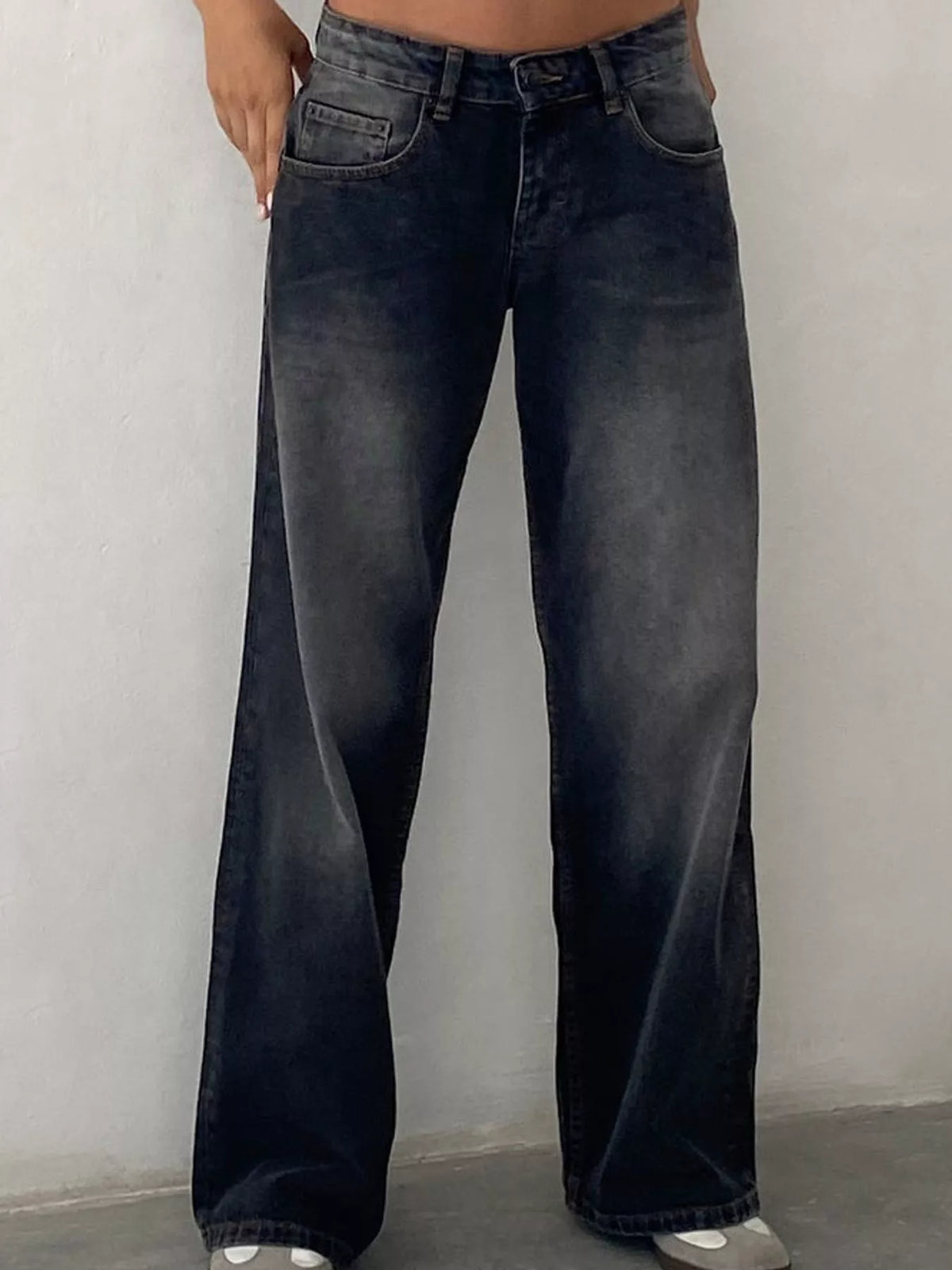 Wide-Leg Vintage Wash Jeans in dark gray, front view