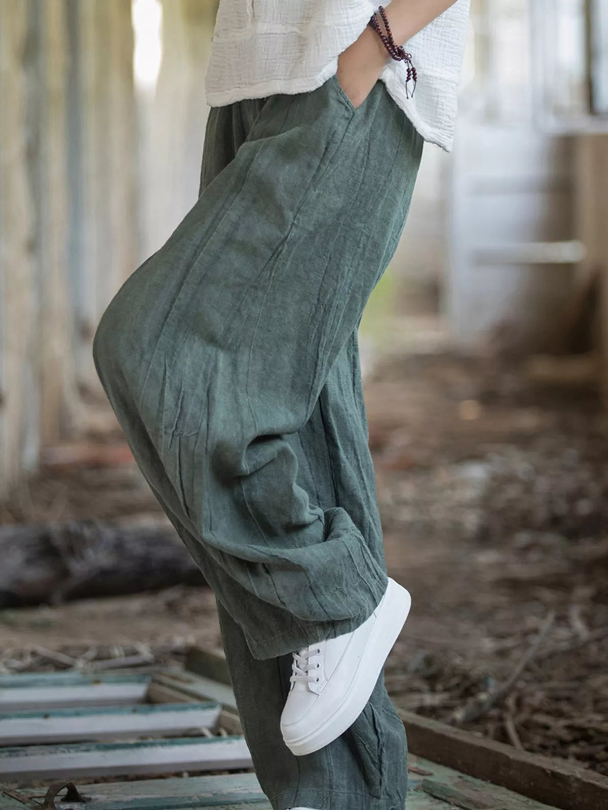 pants, side view