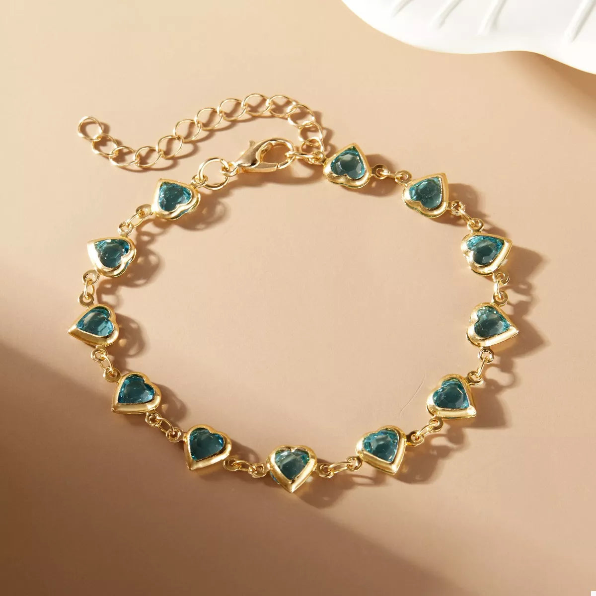Trendsi 18K Gold-Plated Heart Bracelet -