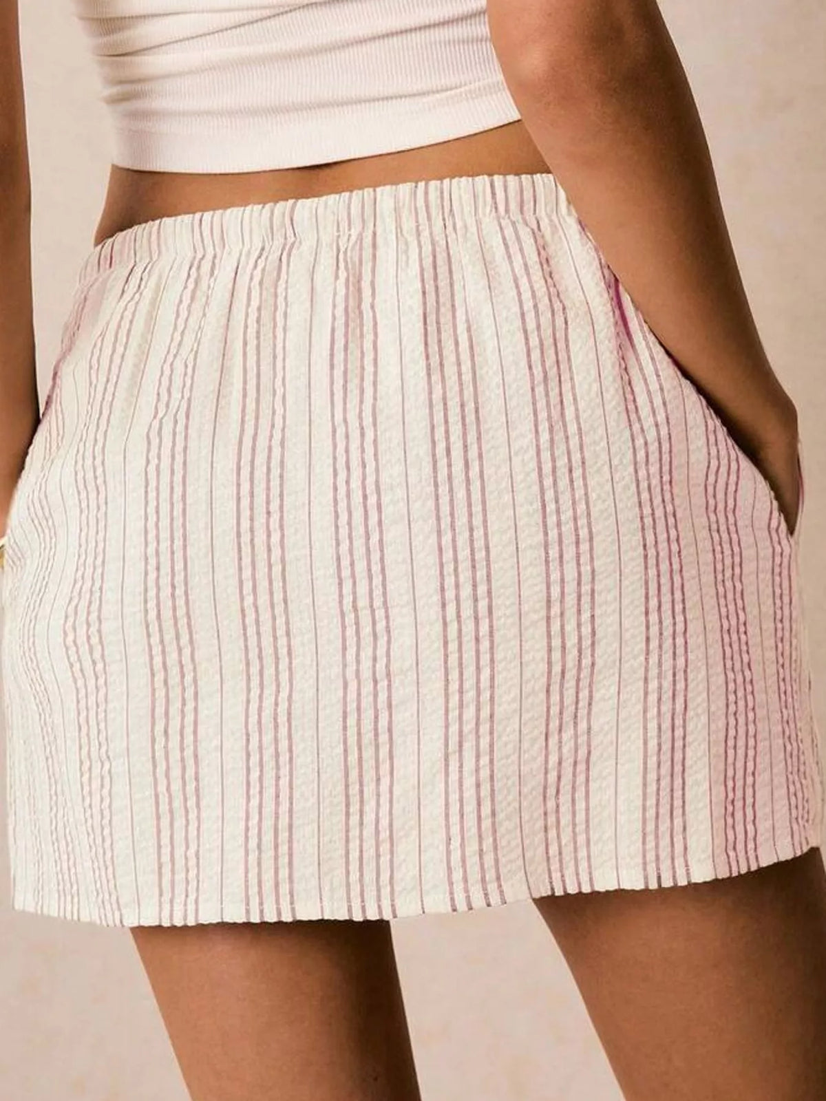 Striped skort, pink striped back