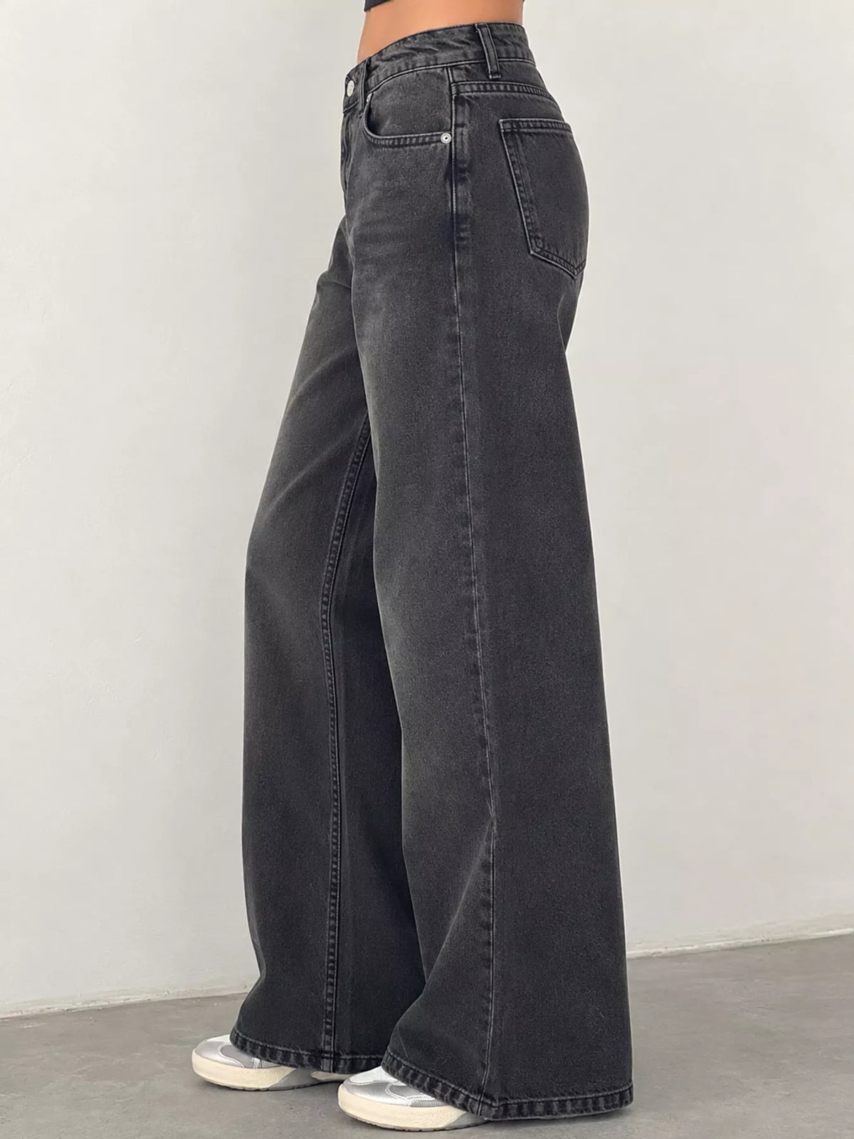 Wide-Leg Vintage Wash Jeans in gray, side view