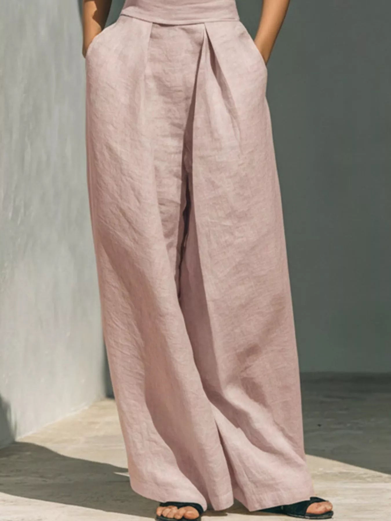 Turtleneck sleeveless top and wide-leg pants set