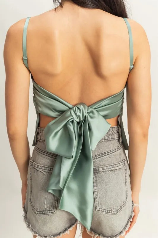 Women's apparel – product view 3
