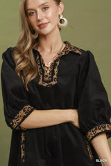 Trendsi Umgee V-Neck Shift Dress with Contrast Trim - Dresses