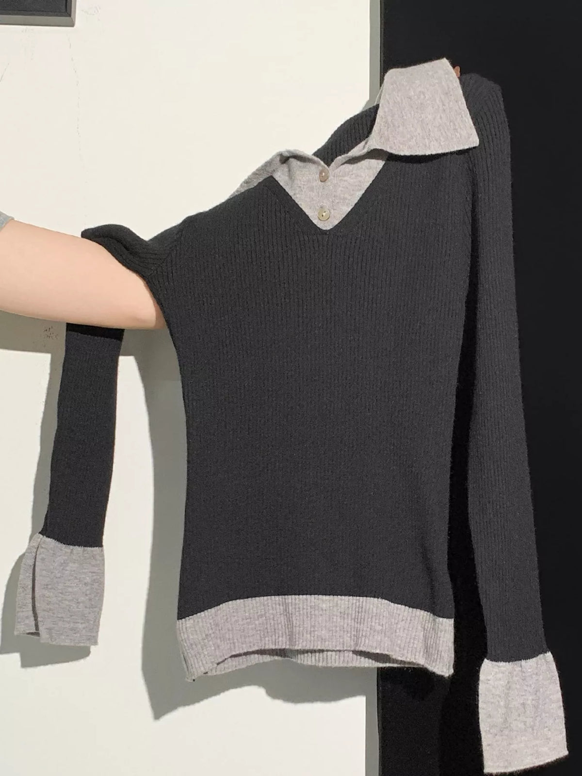 Contrast Collar Ribbed Knit Top with Button Detail in black and gray