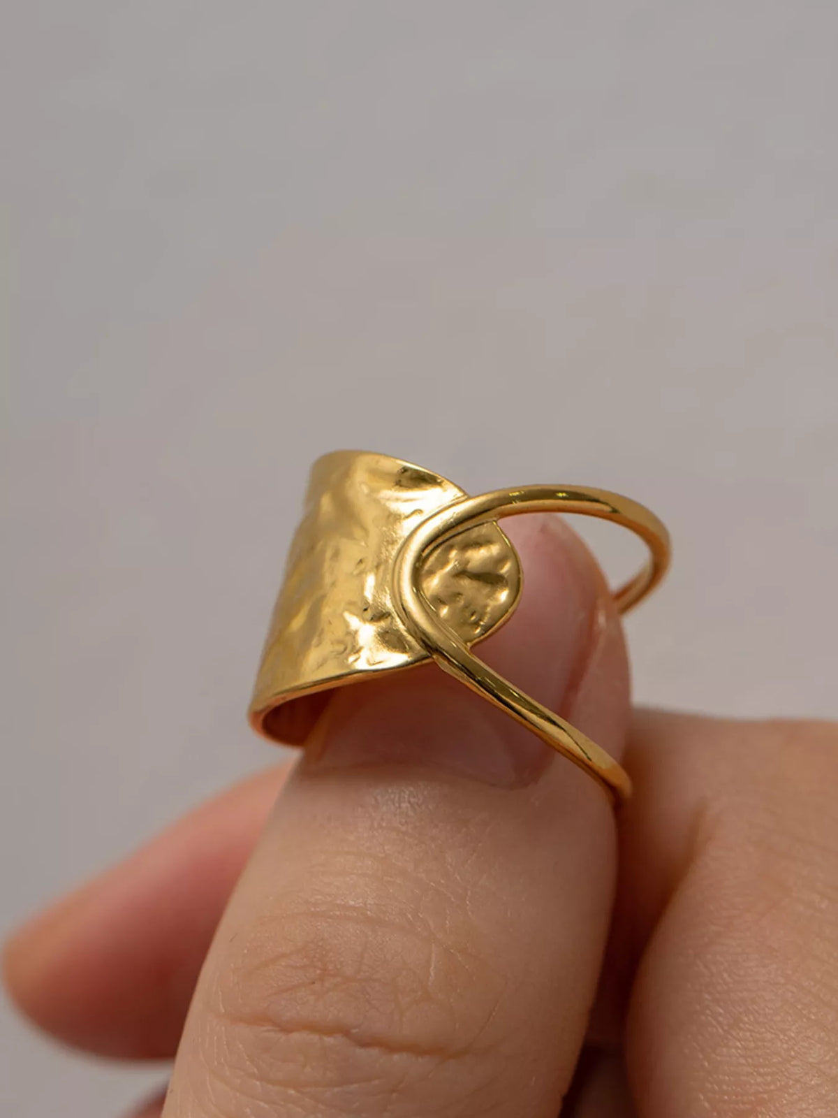 Irregular Open Ring, construction and design details