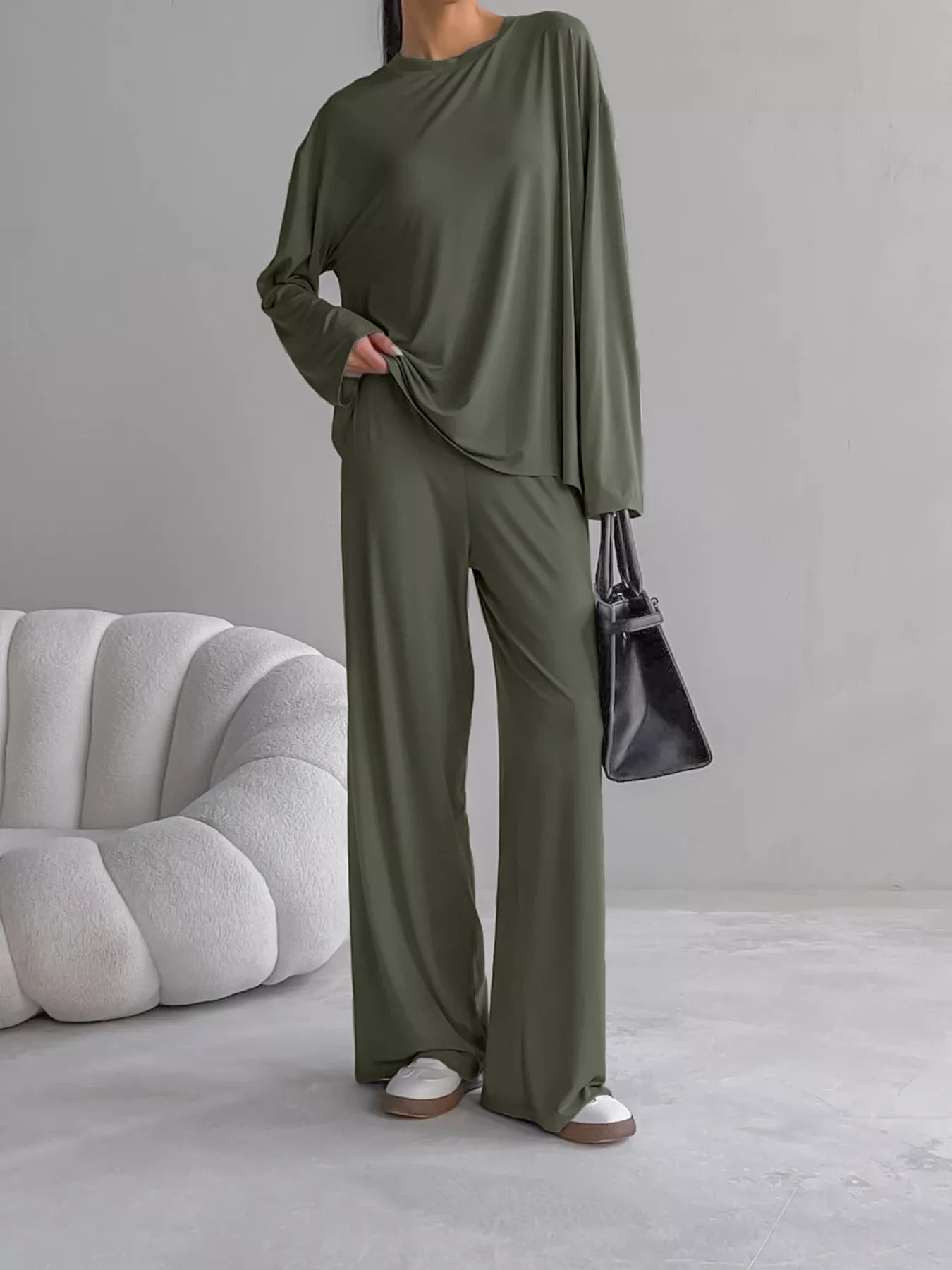 Trendsi Solid Color Long Sleeve Top and Pants Set -