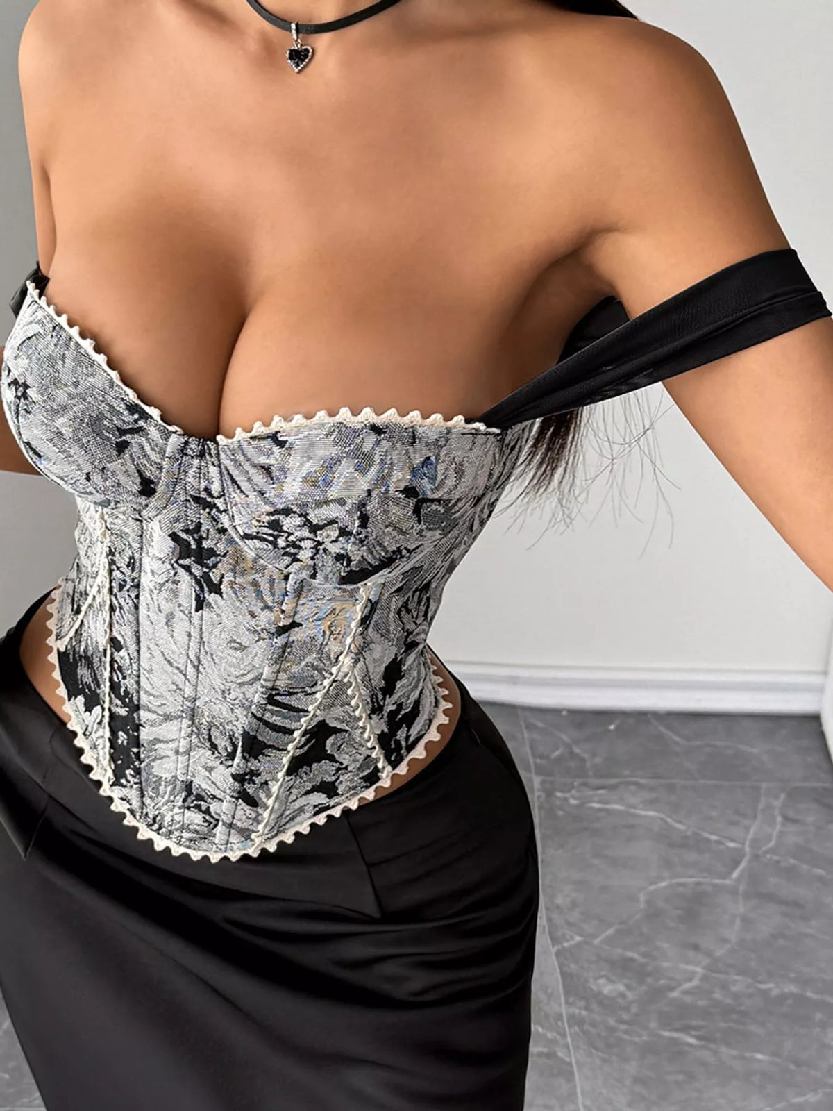 Gray lace up back printed cami
