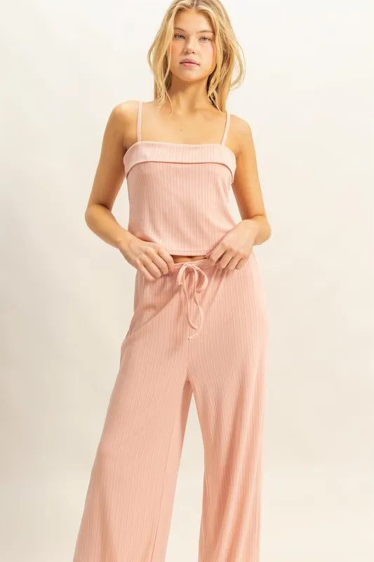 Women's clothing set – product view 2