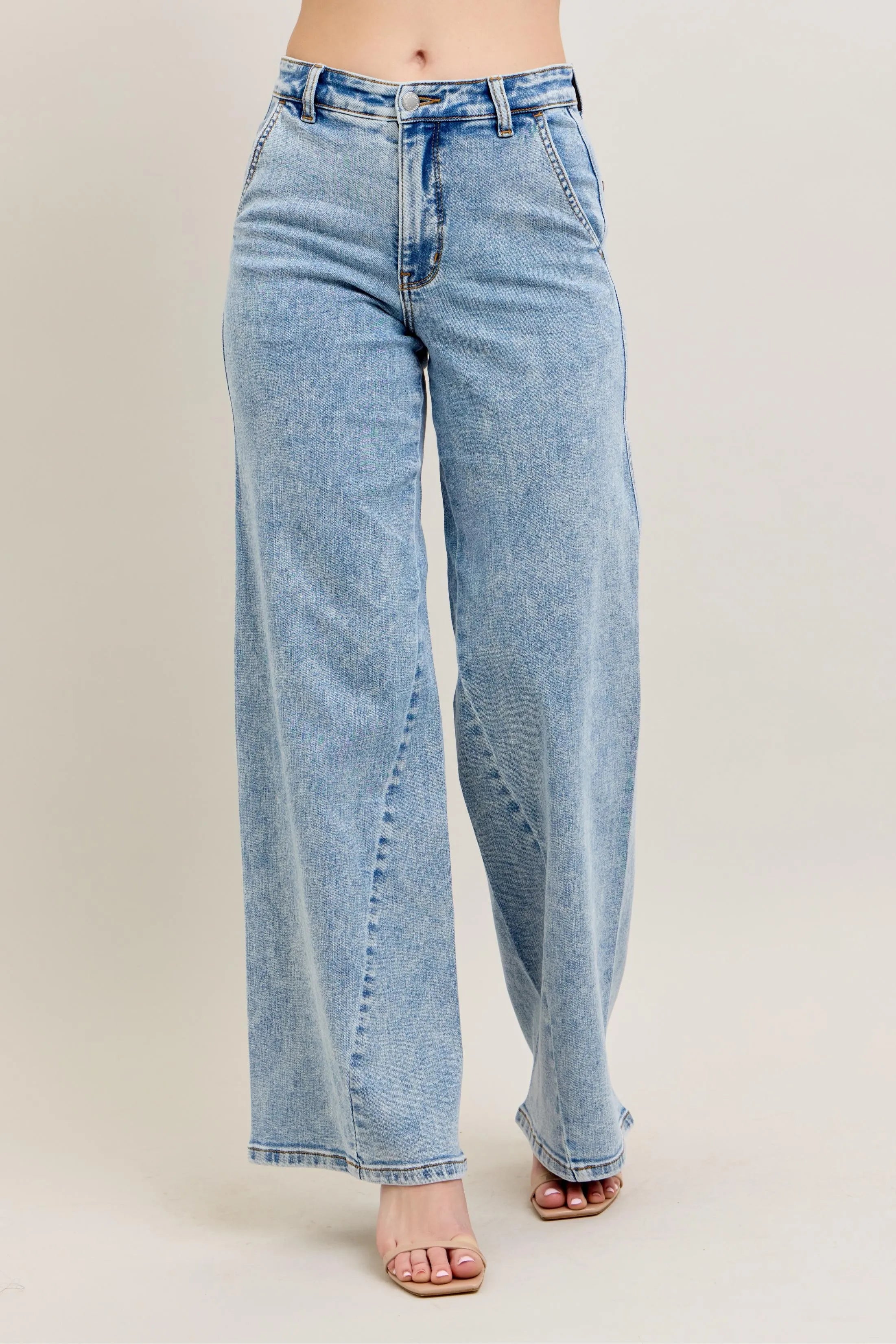 Women's jeans – product view 1