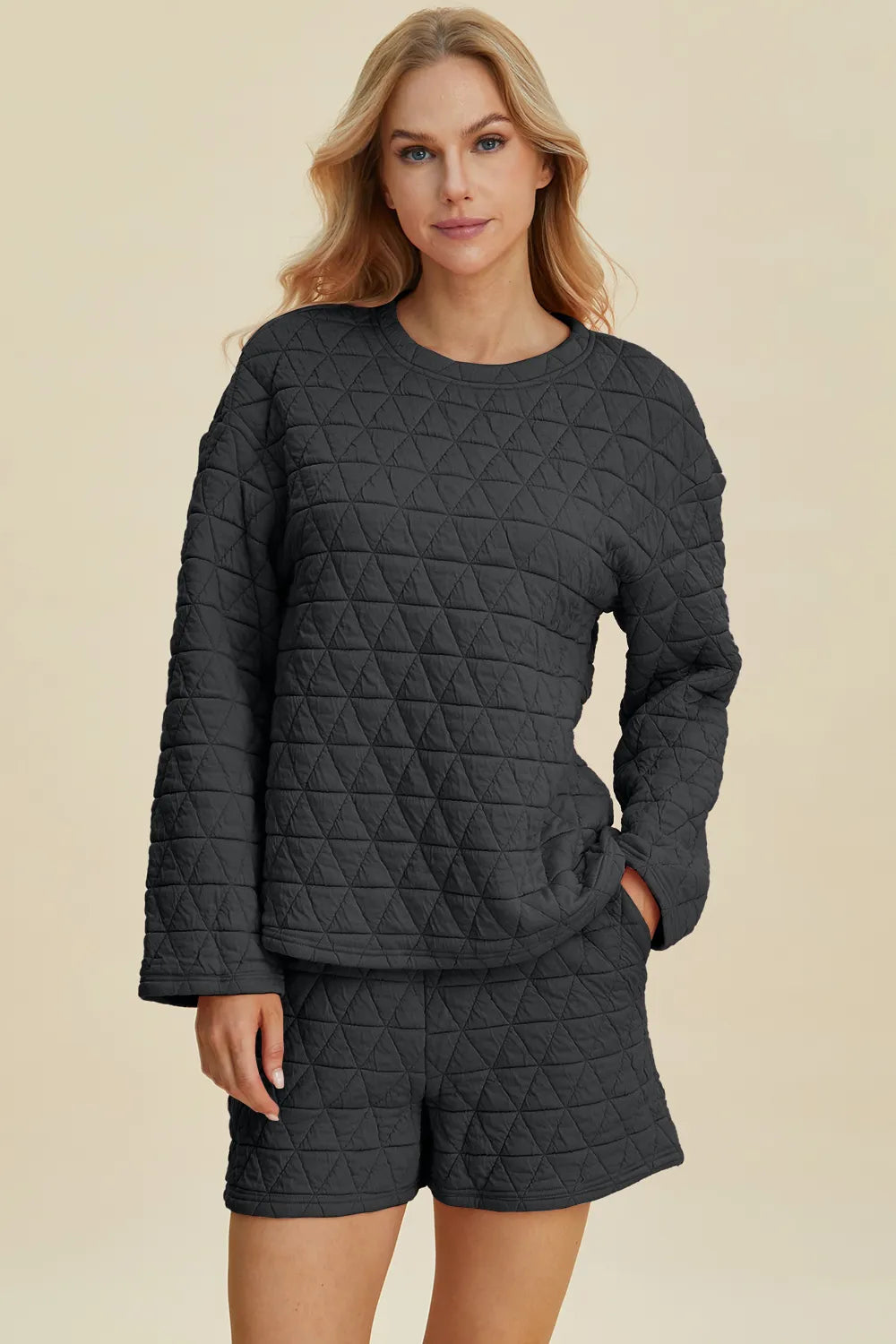 Women's clothing set – product view 9