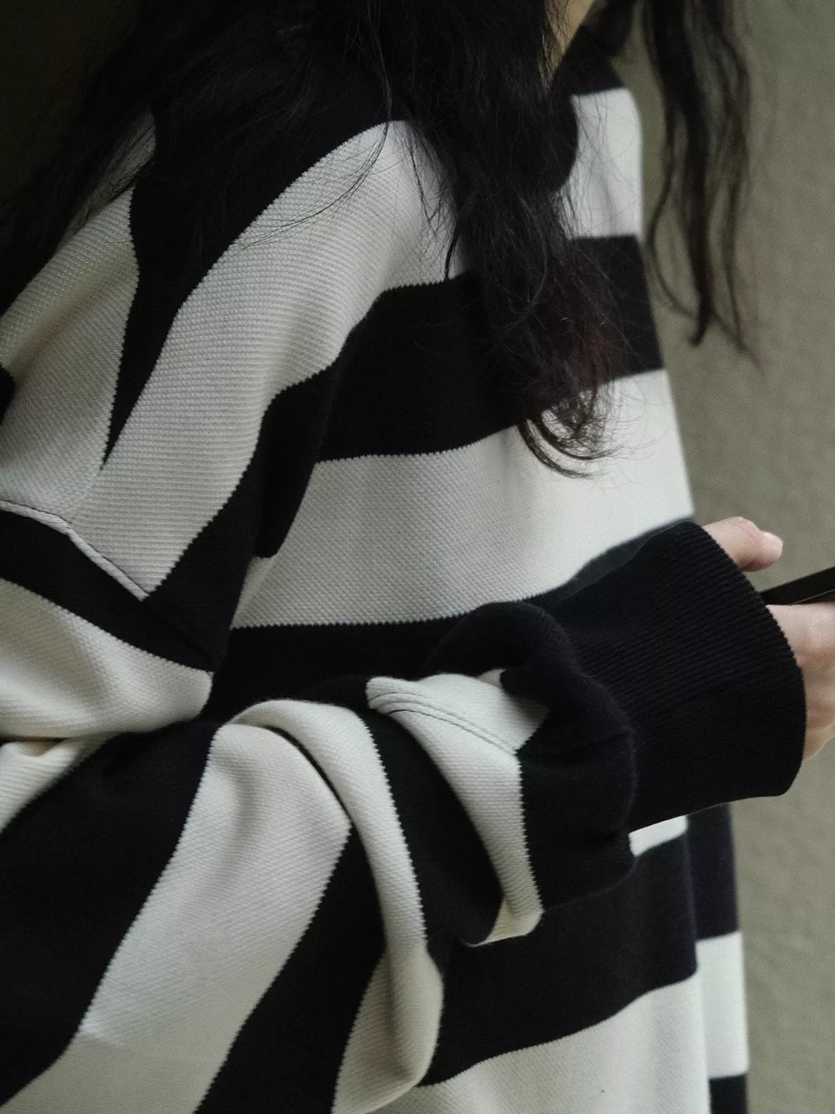 Black oversized striped crewneck sweatshirt