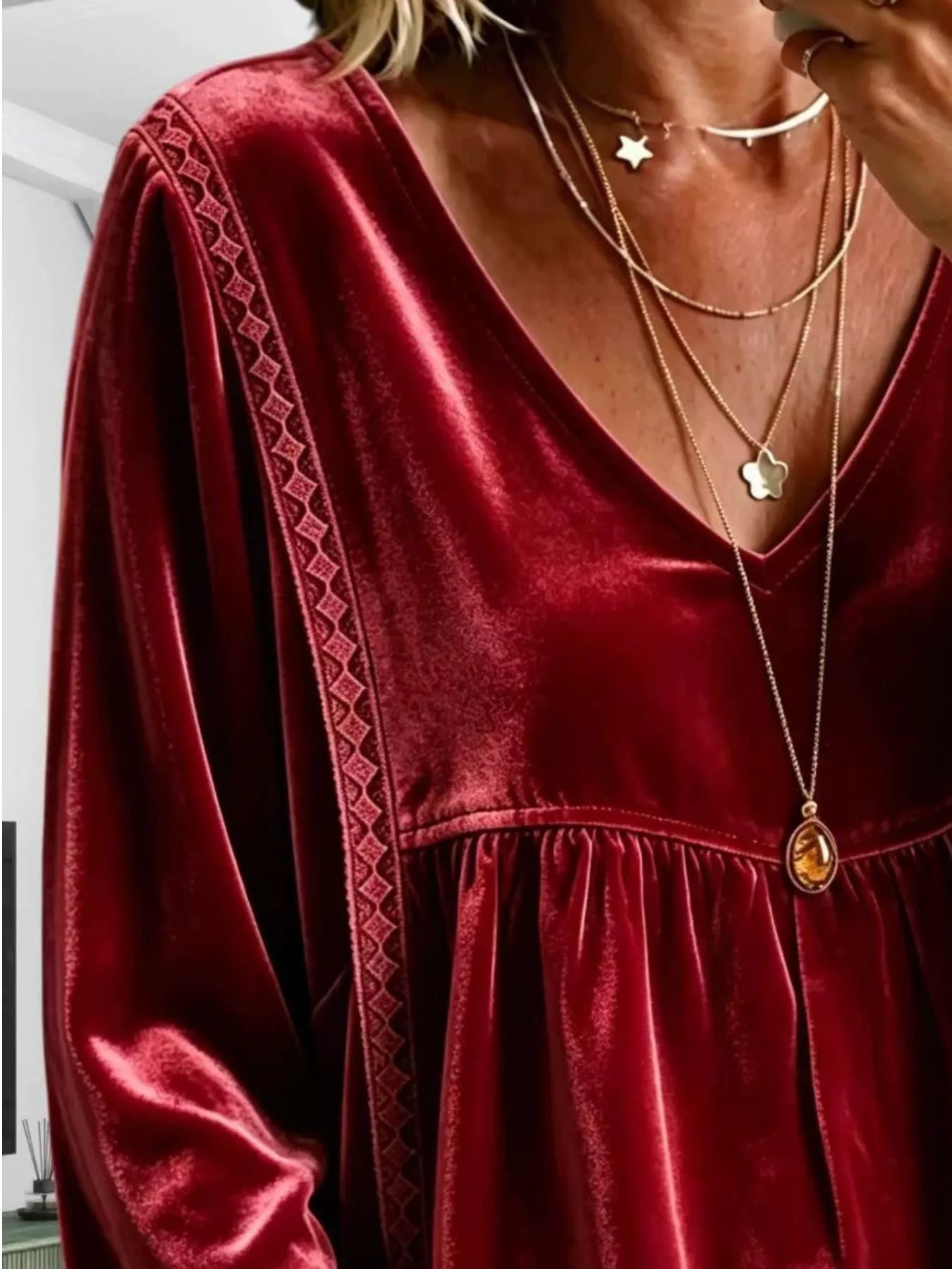 Trendsi Full Size Velvet Lace Detail V-Neck Blouse Plus Size -