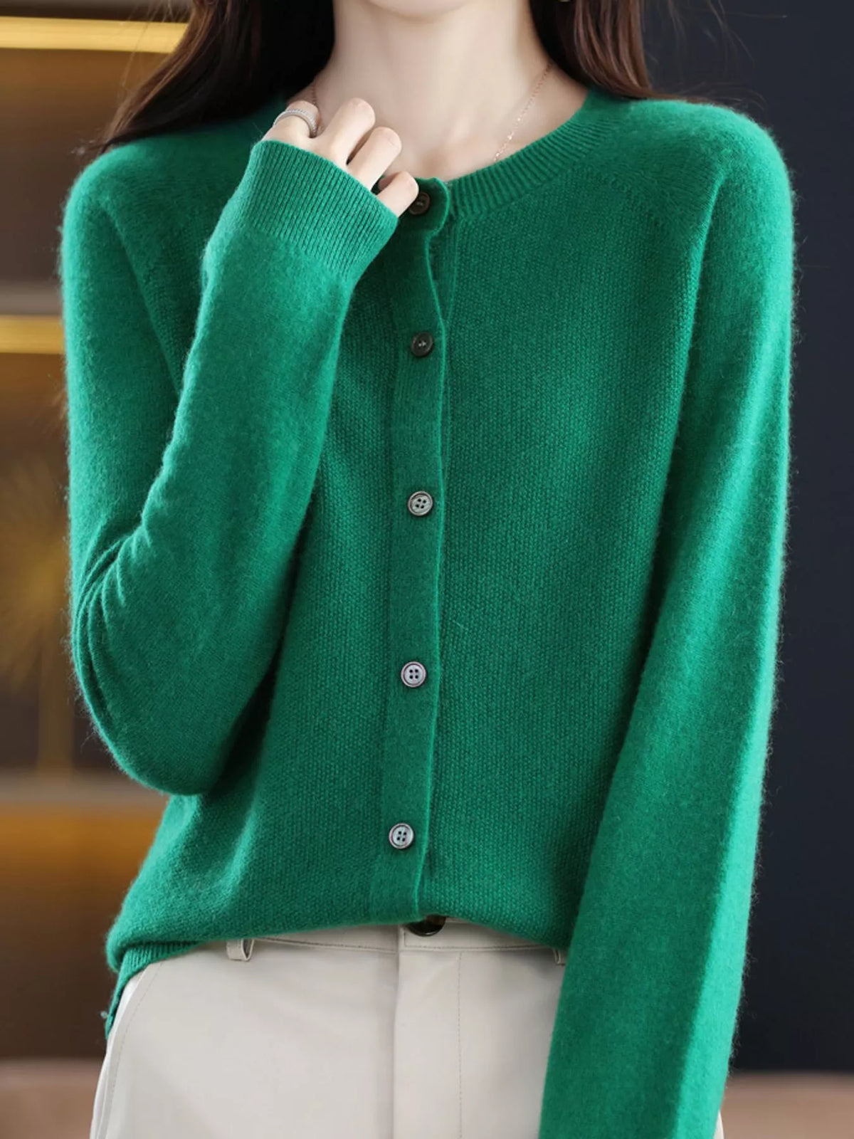Ribbed cardigan, green cuff front