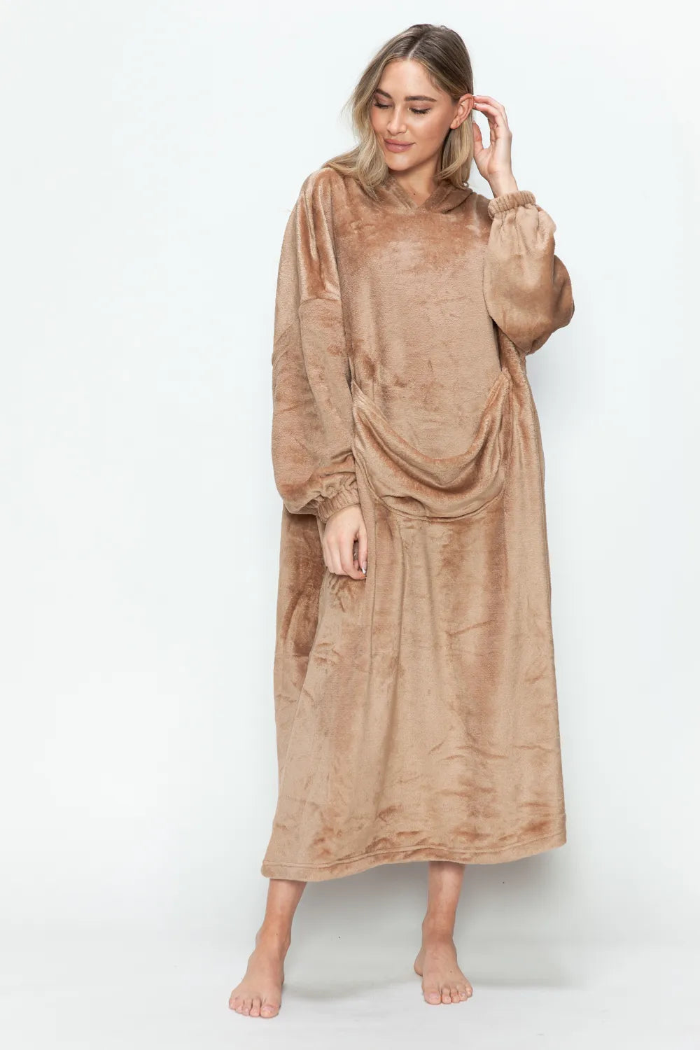Women's apparel – product view 11