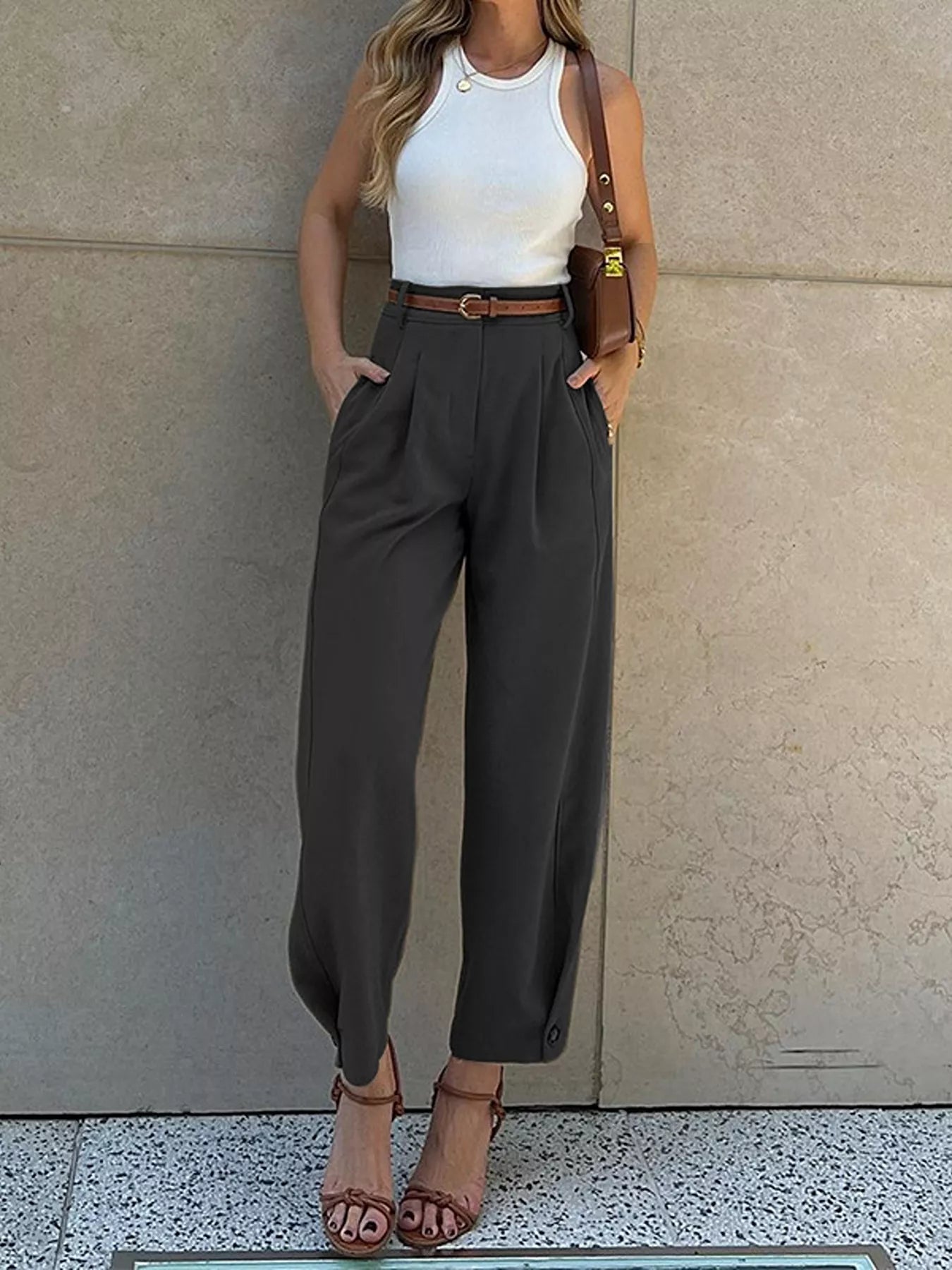 Women's pants – product view 4