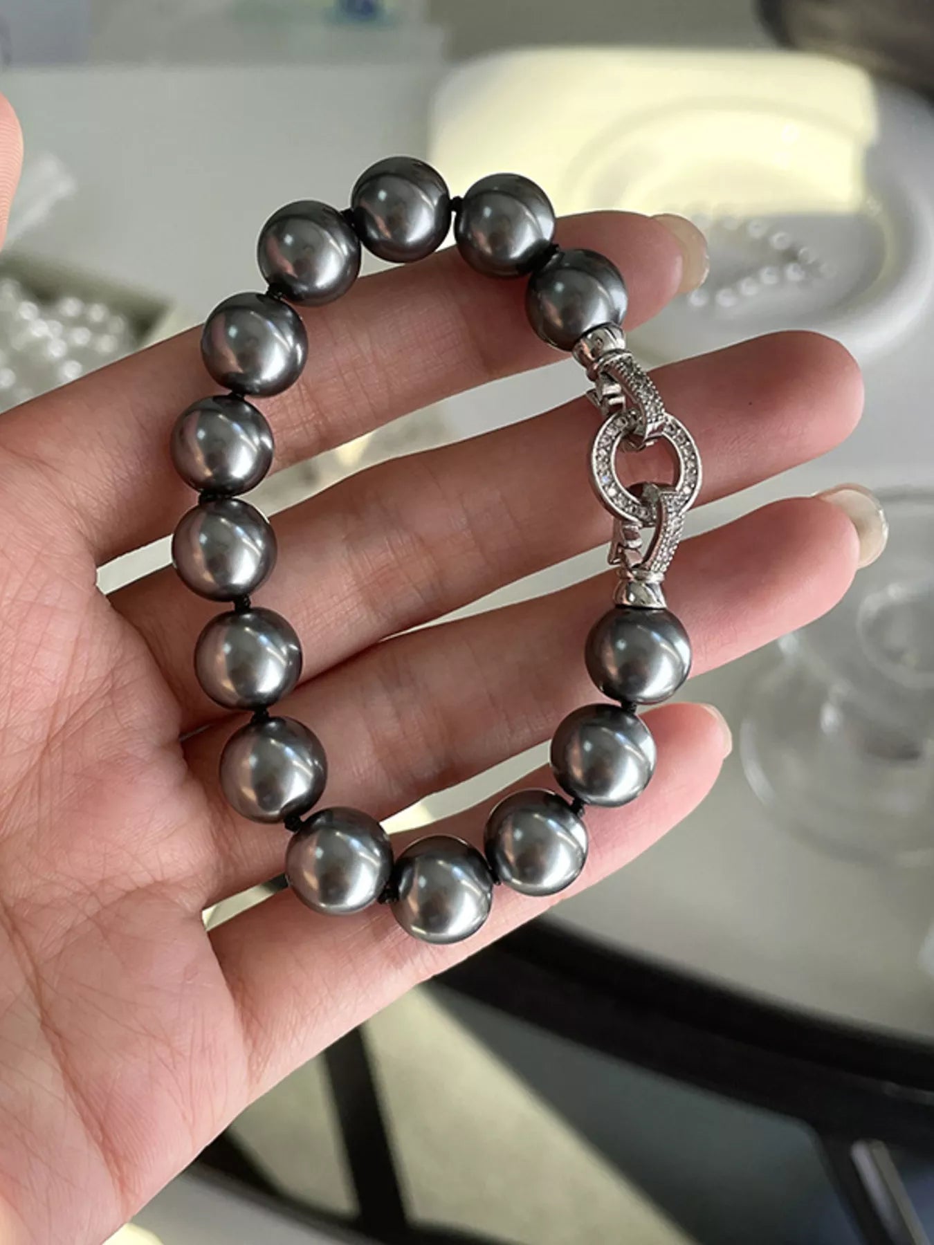 Trendsi Pearl Beaded Bracelet with Clasp -