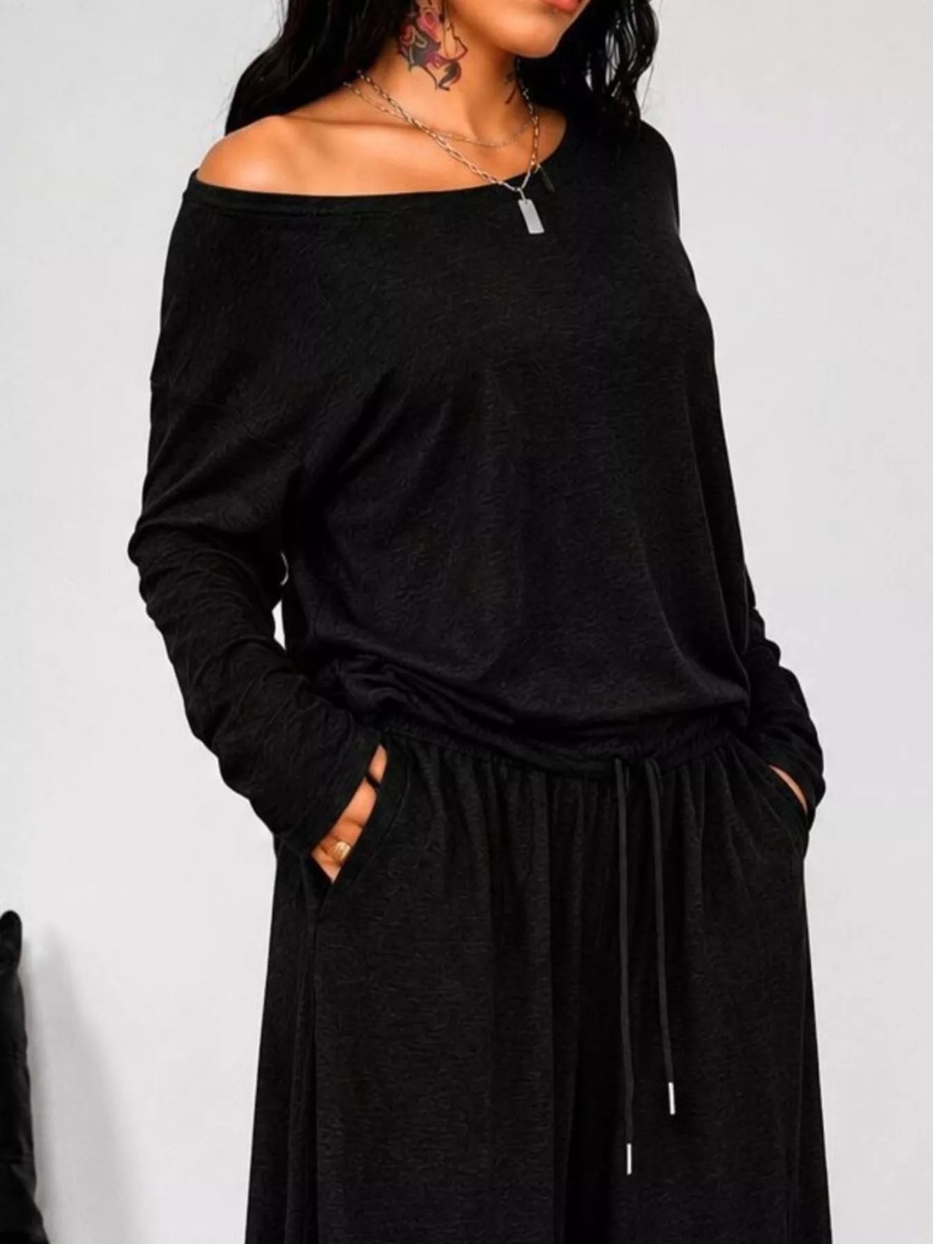 Women's clothing set – product view 14
