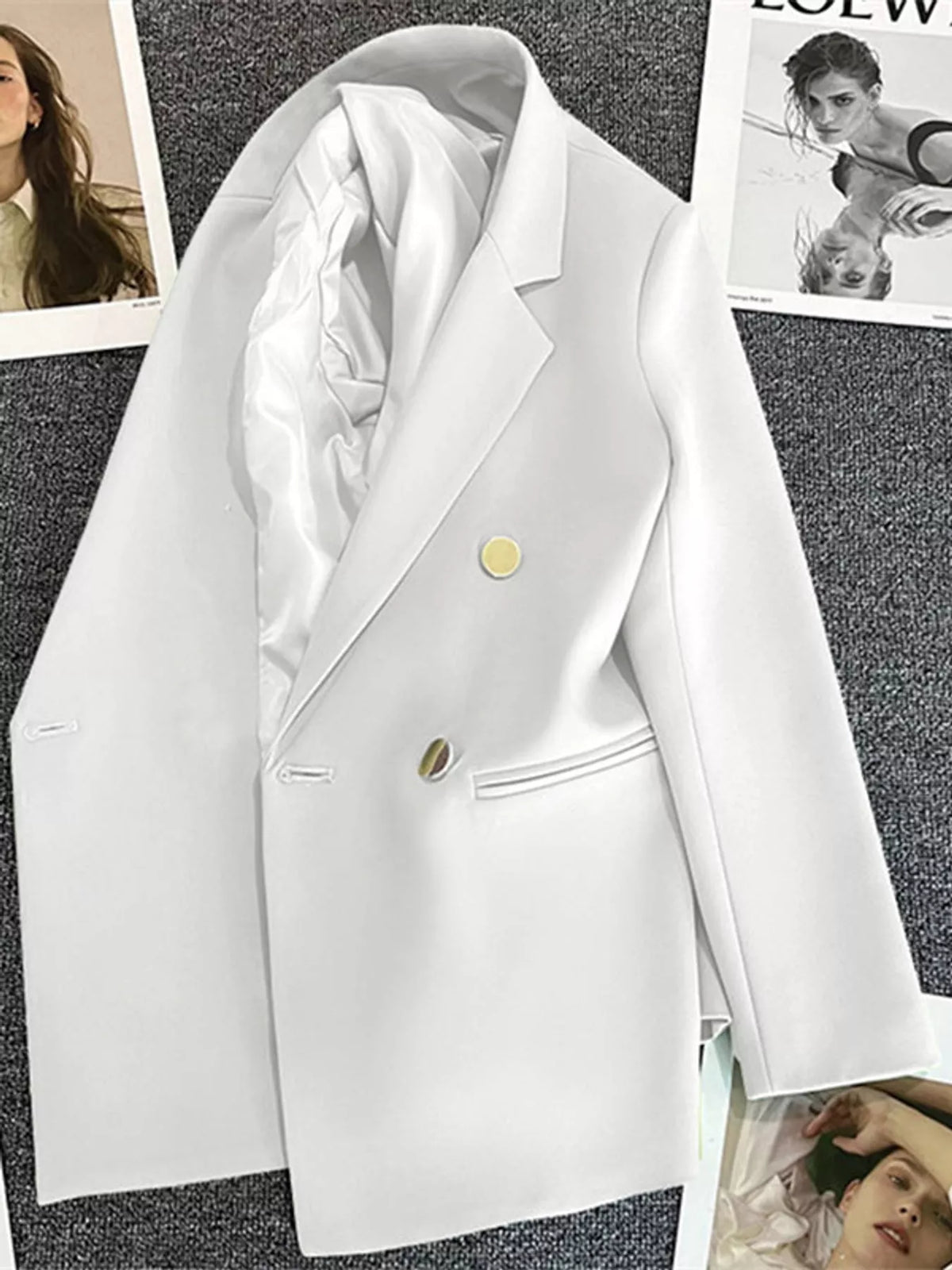 White double-breasted lapel collar blazer