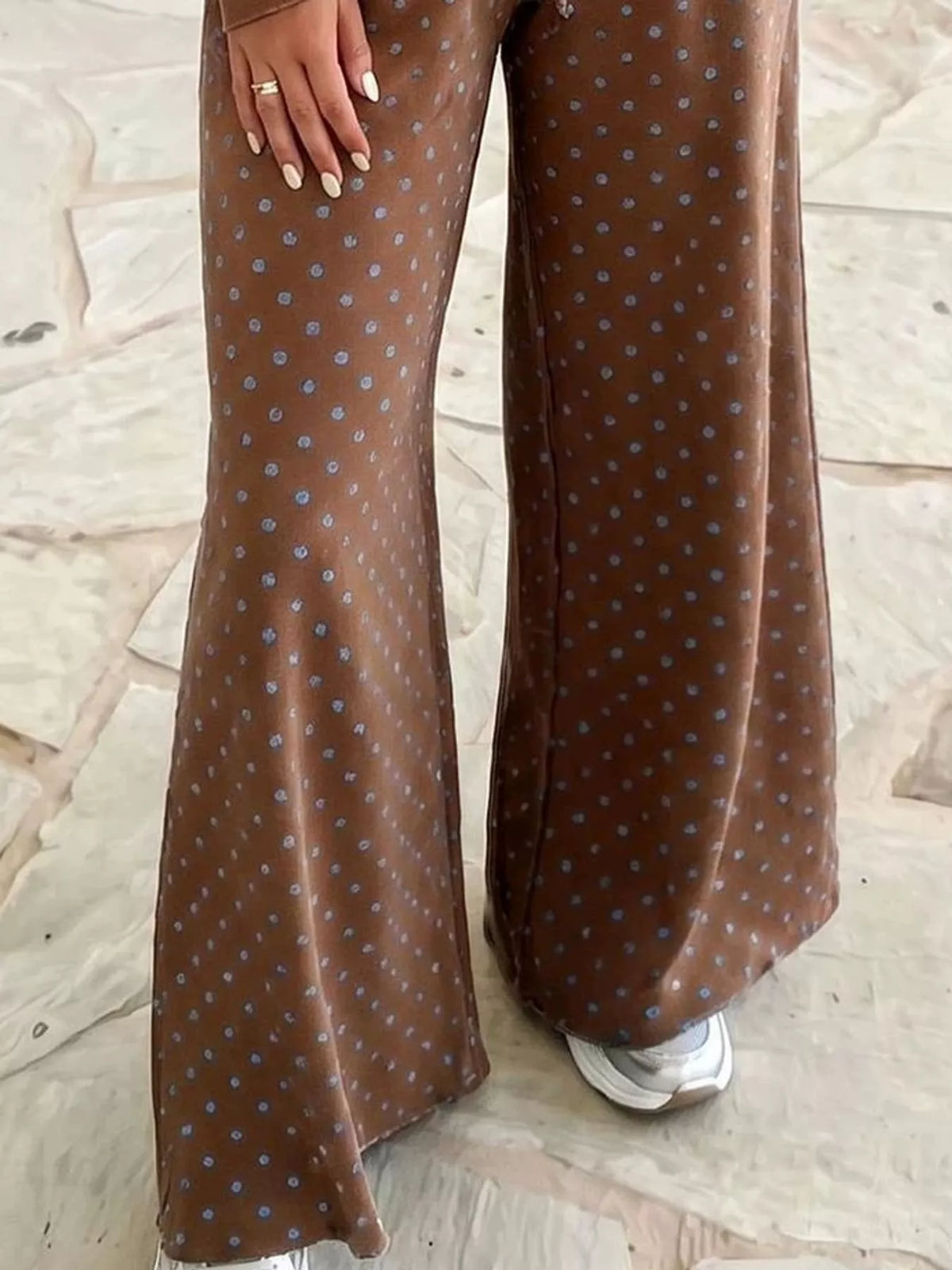 Brown swiss dot crop top and wide-leg pants set — design and construction details