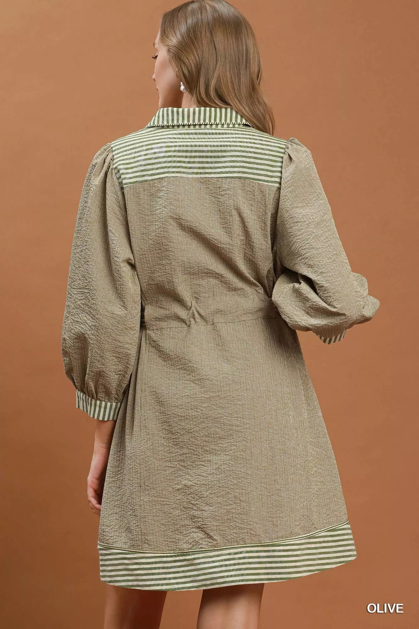 Women's apparel – product view 3