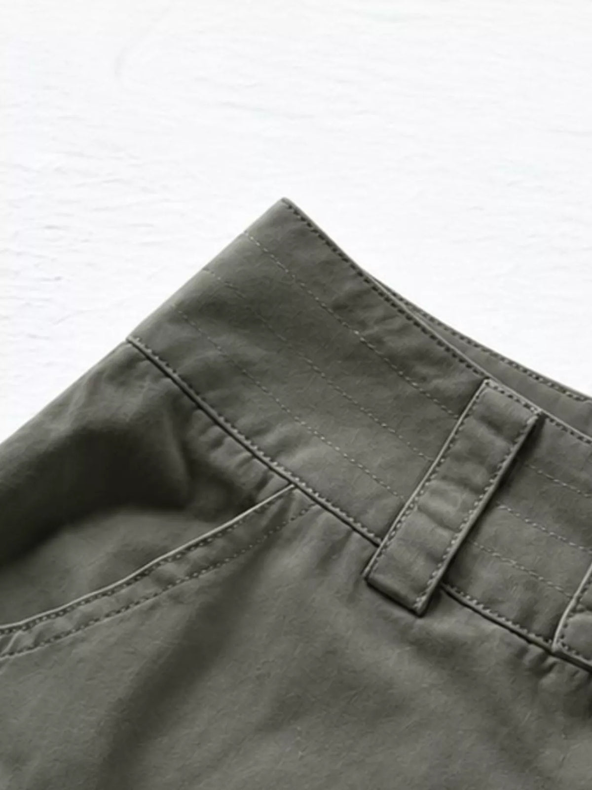 cargo pants, construction and design details