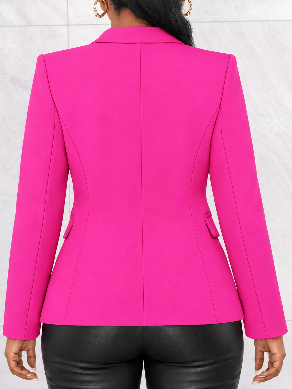 Collared long sleeve blazer, back view