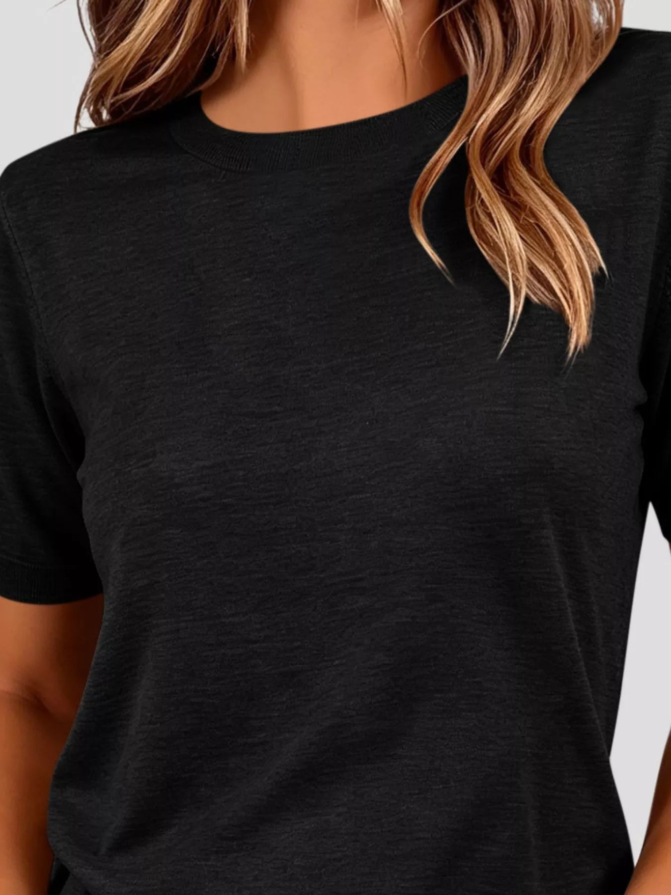 Trendsi Classic Crew Neck Short Sleeve Knit Top -