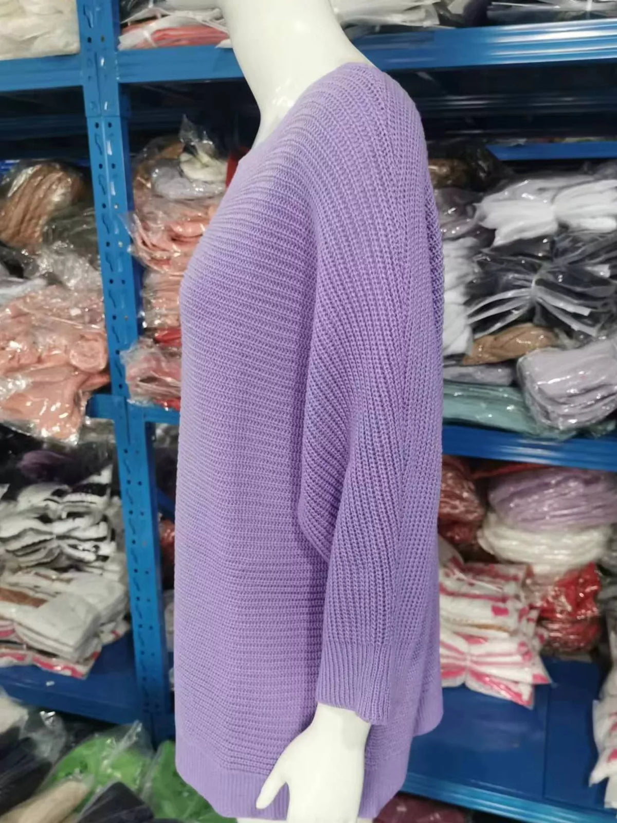 Three-quarter sleeve sweater