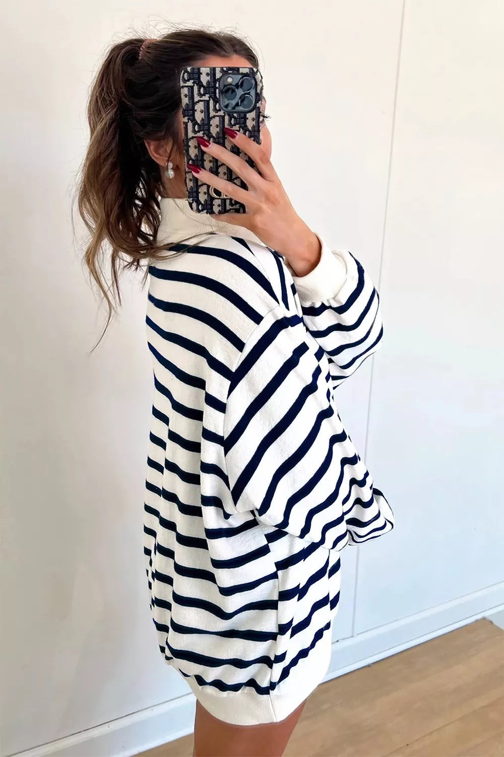 Women's sweatshirt – product view 3