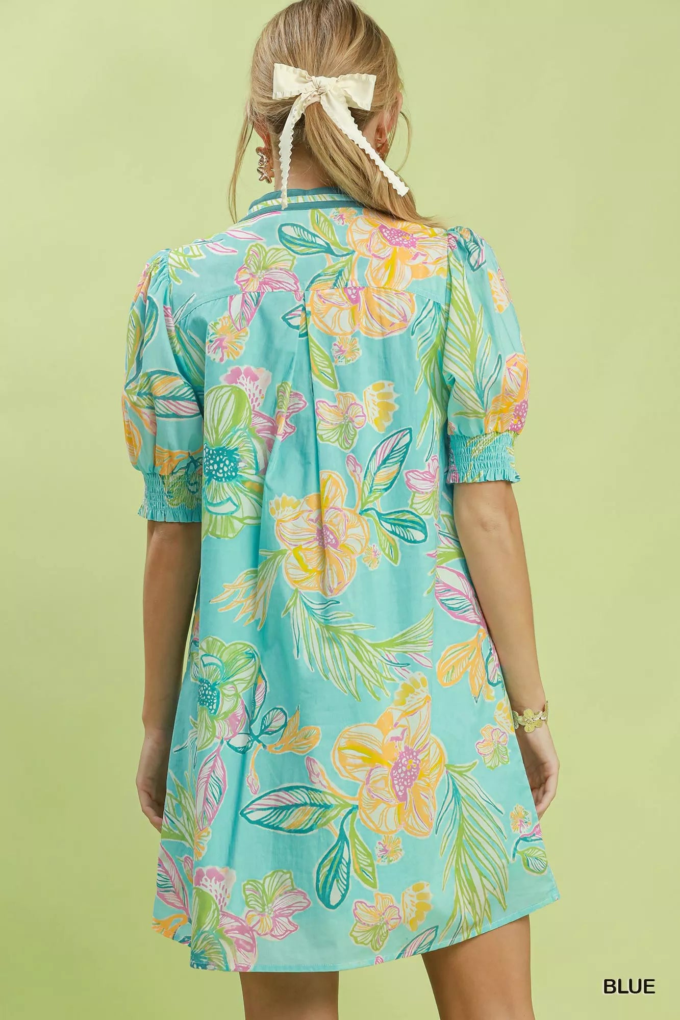 Women's apparel – product view 3