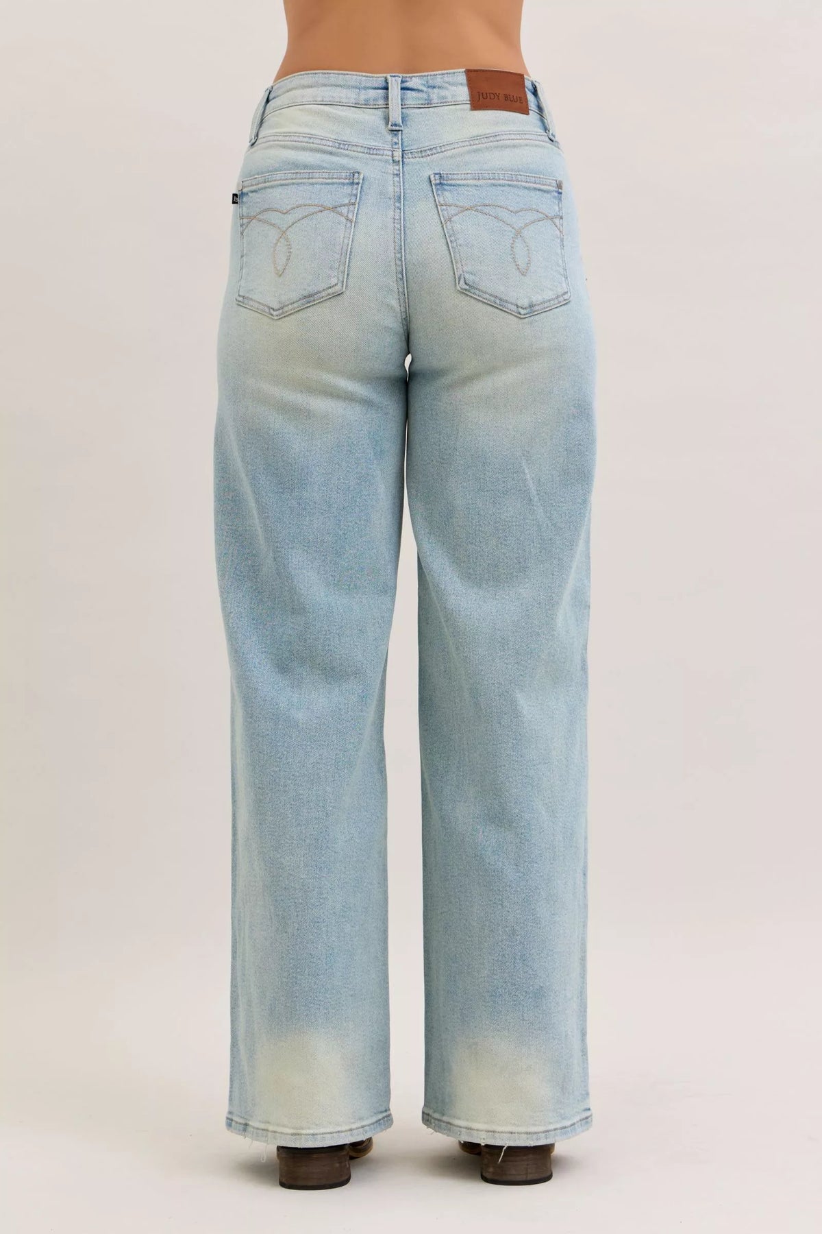 Women's jeans – product view 4