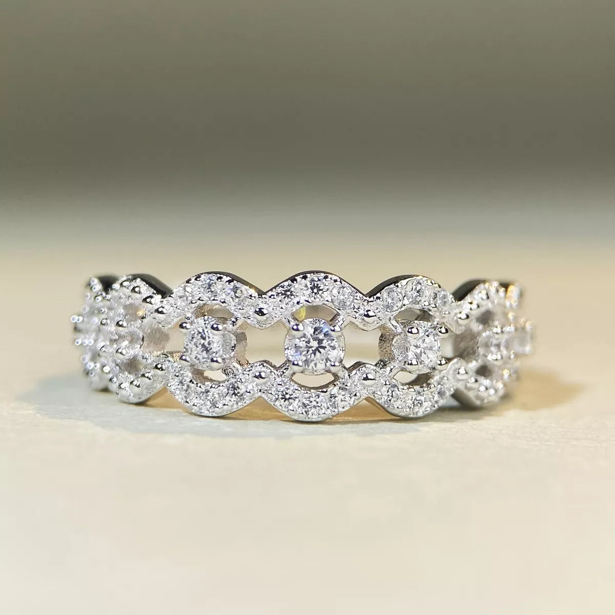 Trendsi 925 Sterling Silver Zircon Band Ring -