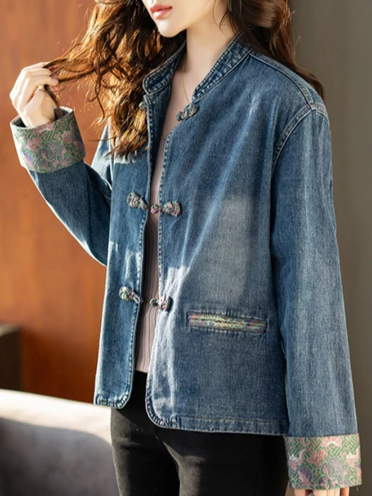 Blue knot button floral cuff denim jacket