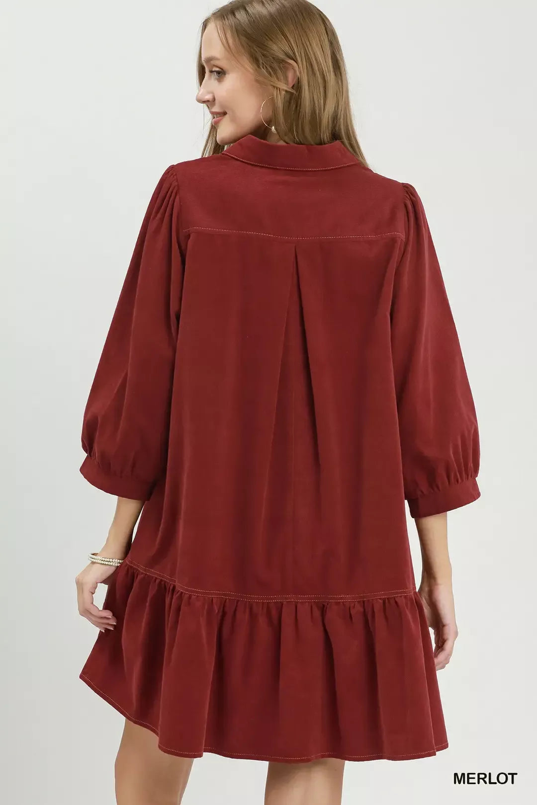 Women's apparel – product view 3