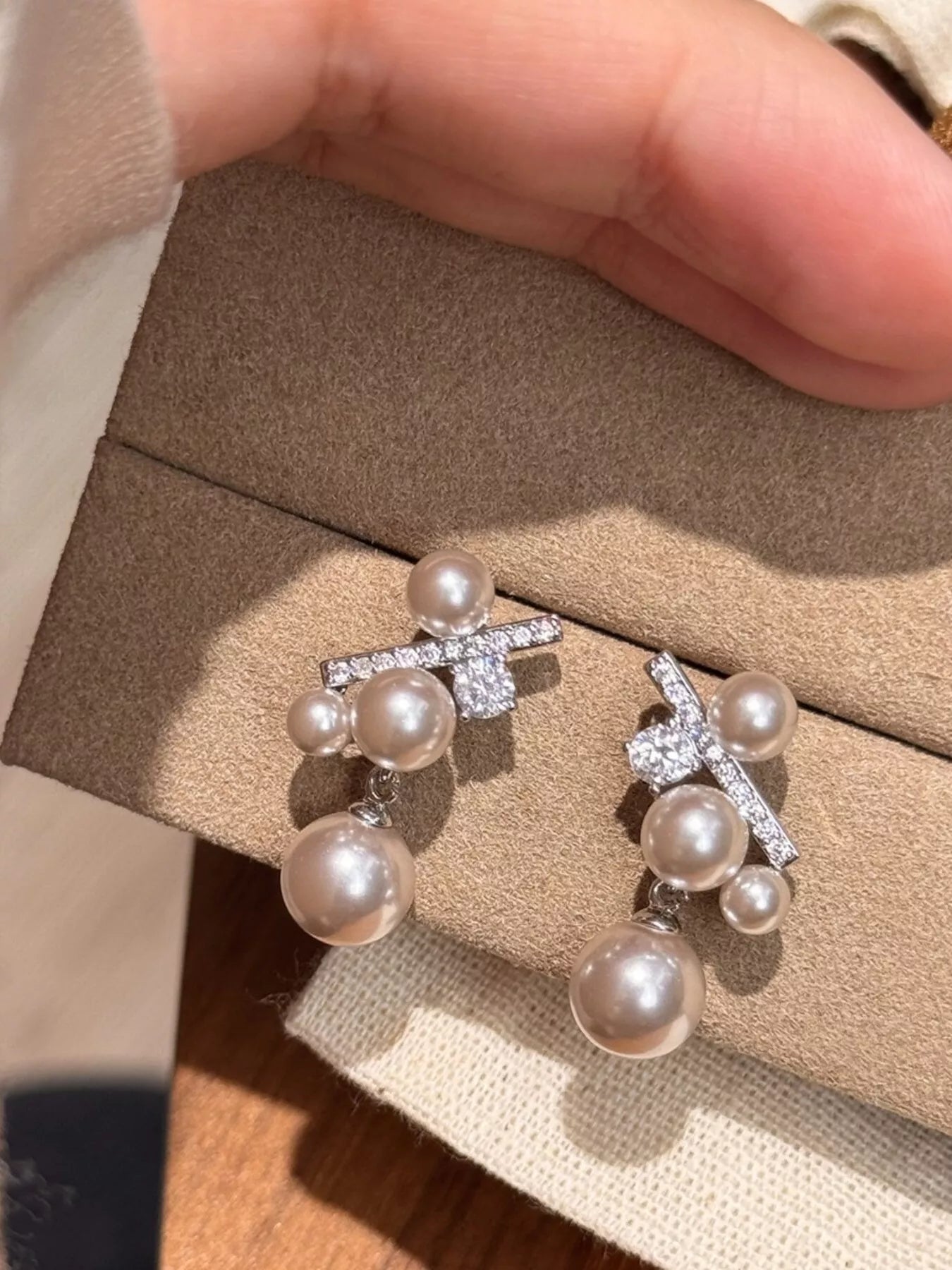Trendsi Pearl Drop Earrings -