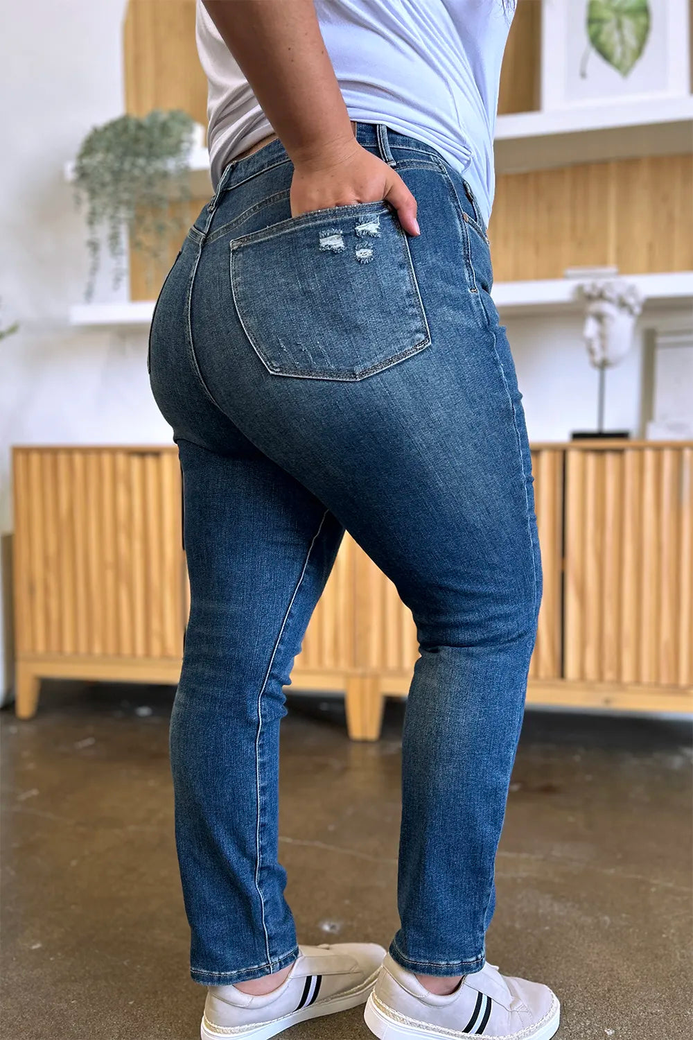 Women's jeans – product view 5